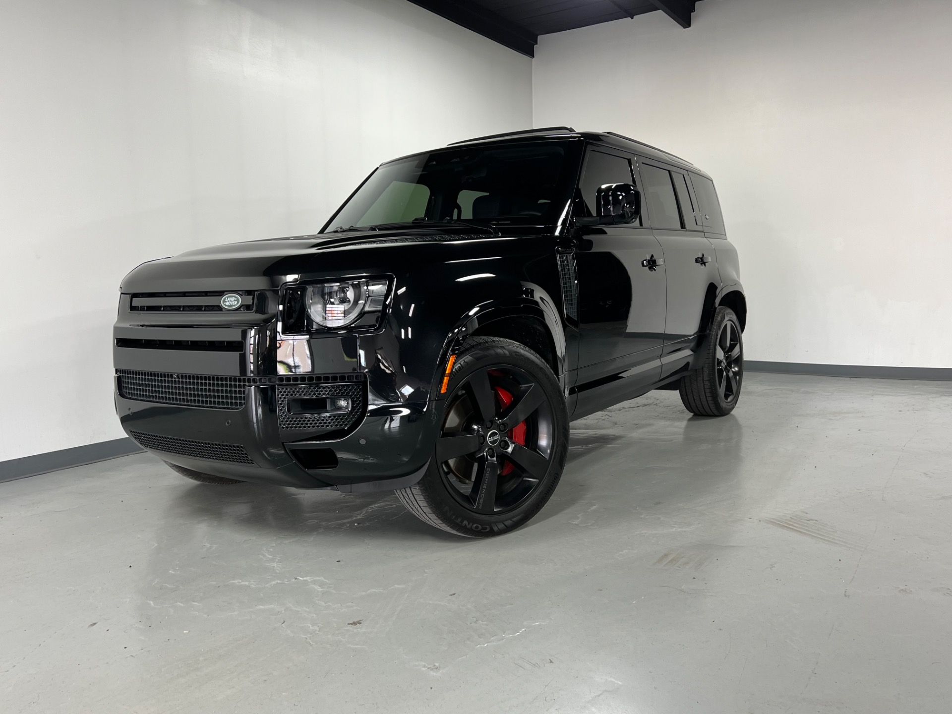 Trunk Ledge Kit | LAND ROVER DEFENDER 110 XS EDITION 2022 Trunk Ledge Kit | LAND ROVER DEFENDER 110 XS EDITION 2022