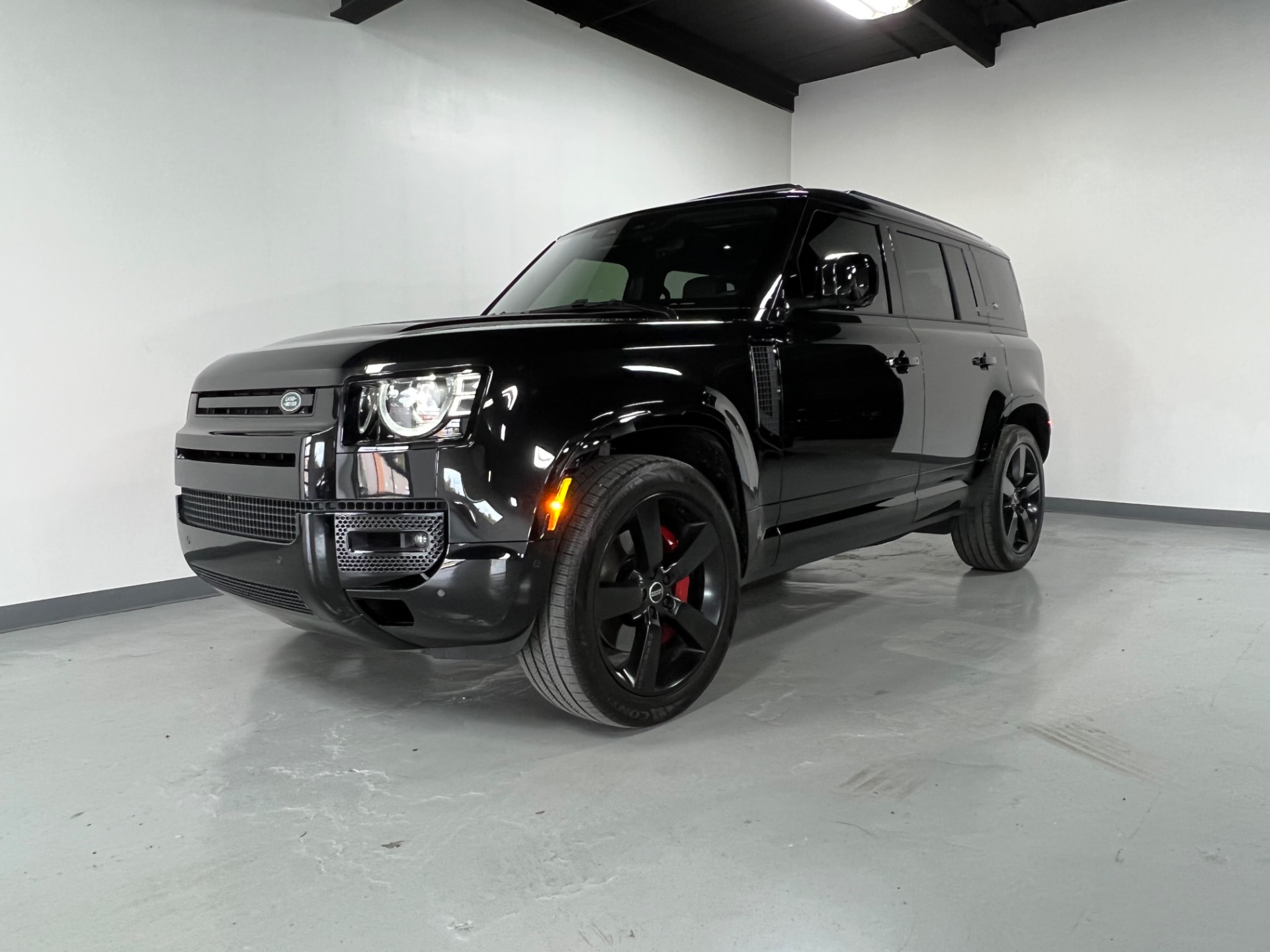 Trunk Ledge Kit | LAND ROVER DEFENDER 110 XS EDITION 2022 Trunk Ledge Kit | LAND ROVER DEFENDER 110 XS EDITION 2022