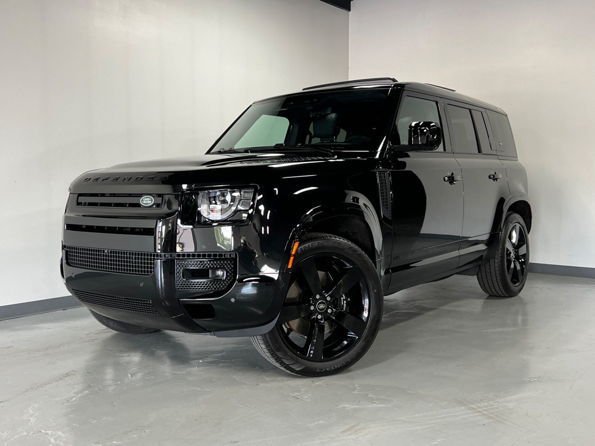 Roof Kit | LAND ROVER DEFENDER 110 V8 2023 Roof Kit | LAND ROVER DEFENDER 110 V8 2023