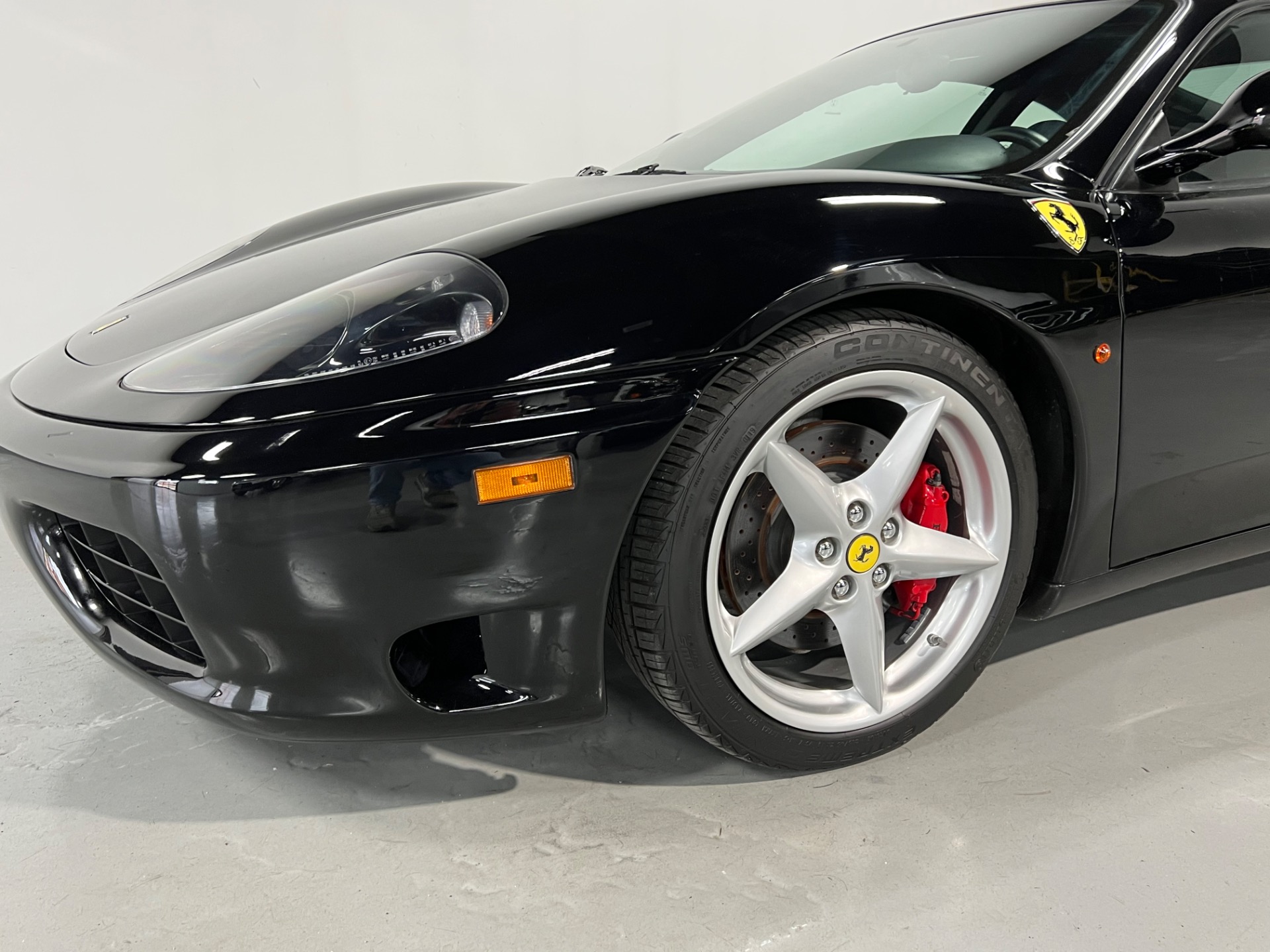 HOT WHEELS FERRARI 360 MODENA 2000 - ÉDITION COLLECTOR NOIR - VOITURE COLLECTION 1:64