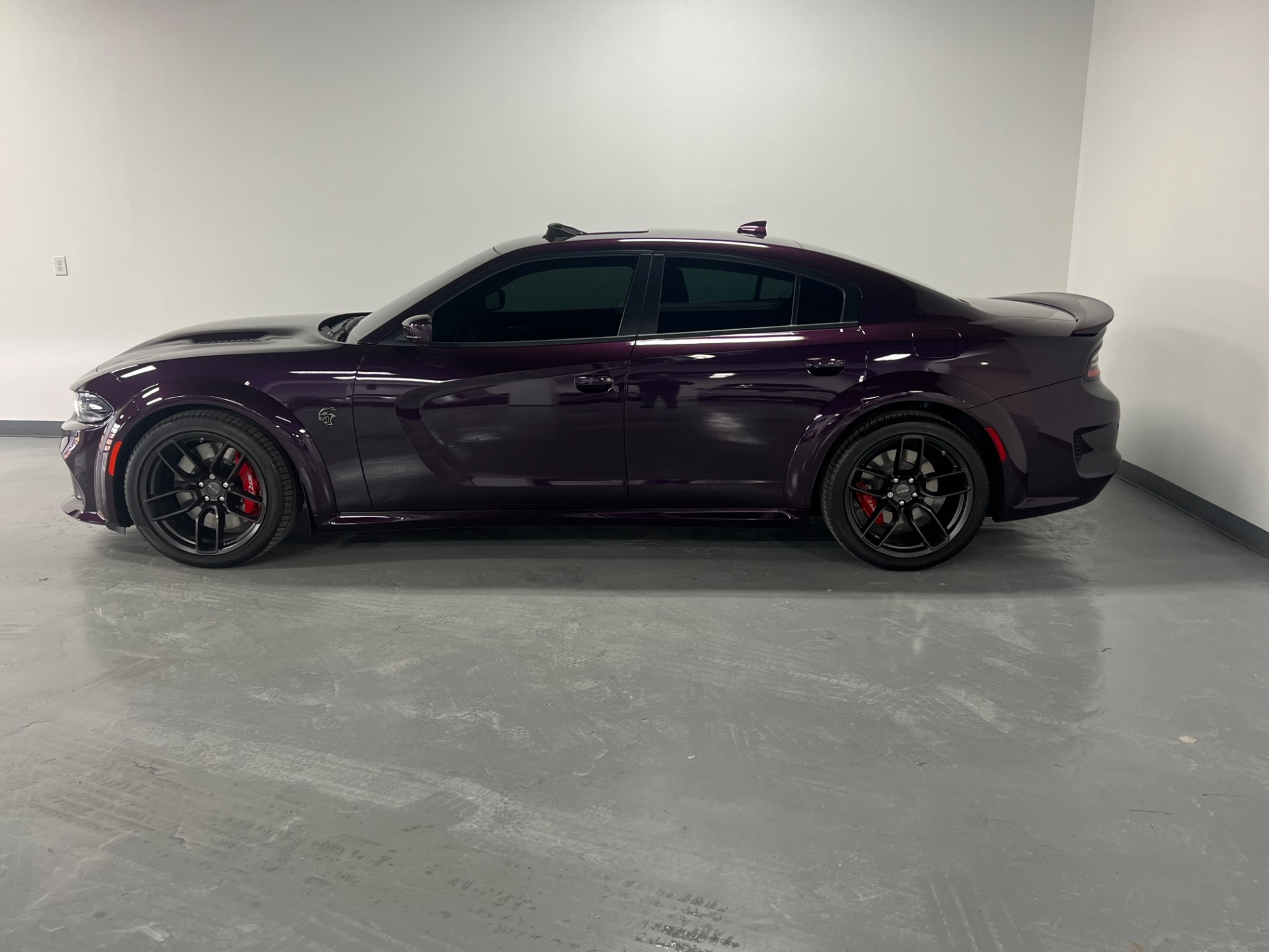 Used 2022 Hellraisin Dodge Charger SRT HELLCAT REDEYE WIDEBODY JAILBREAK  797HP SRT Hellcat Redeye Widebody For Sale (Sold) | Prime Motorz Stock #3933