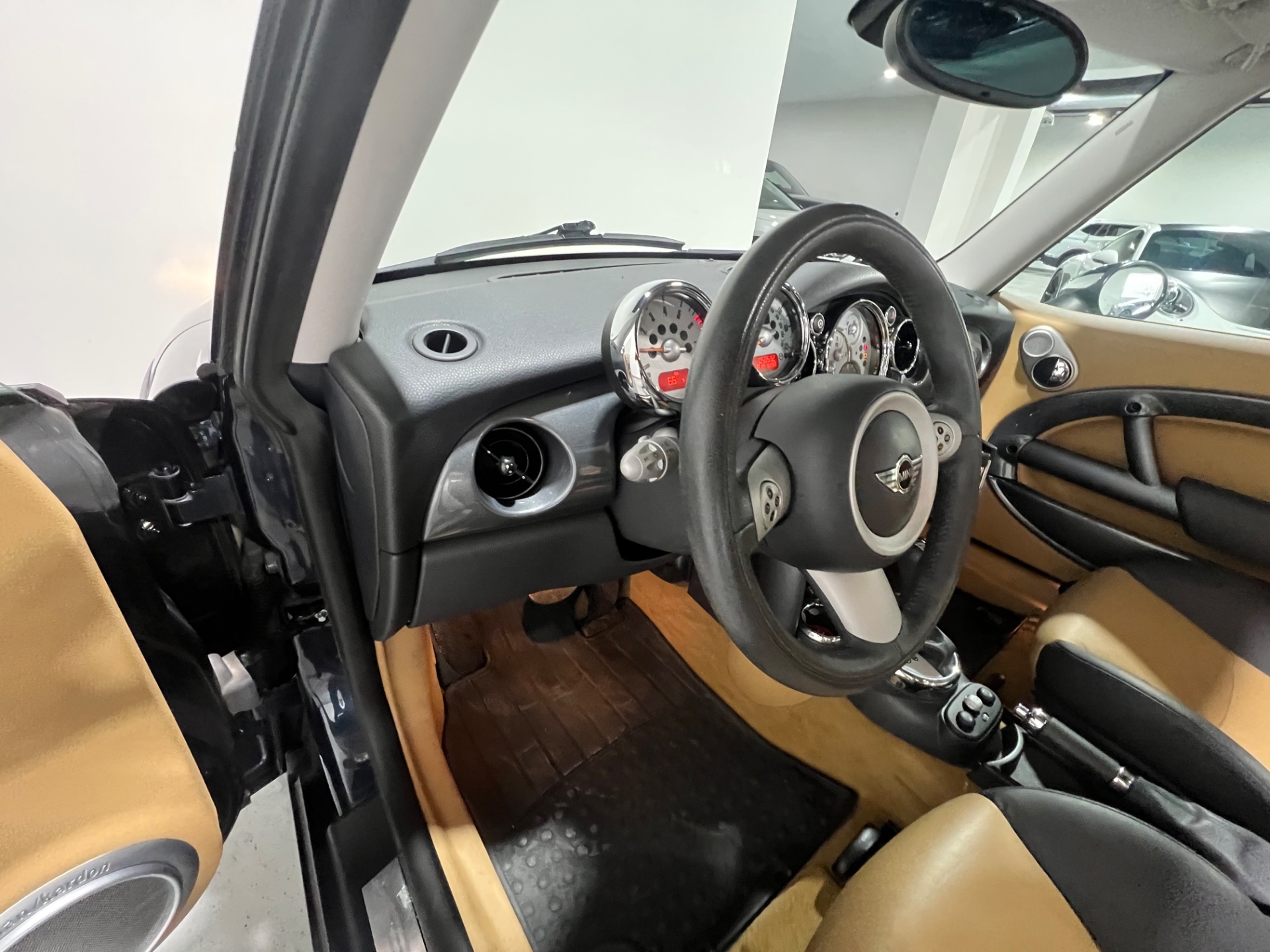 Mini R52 Interior 2005 Mini Interior
