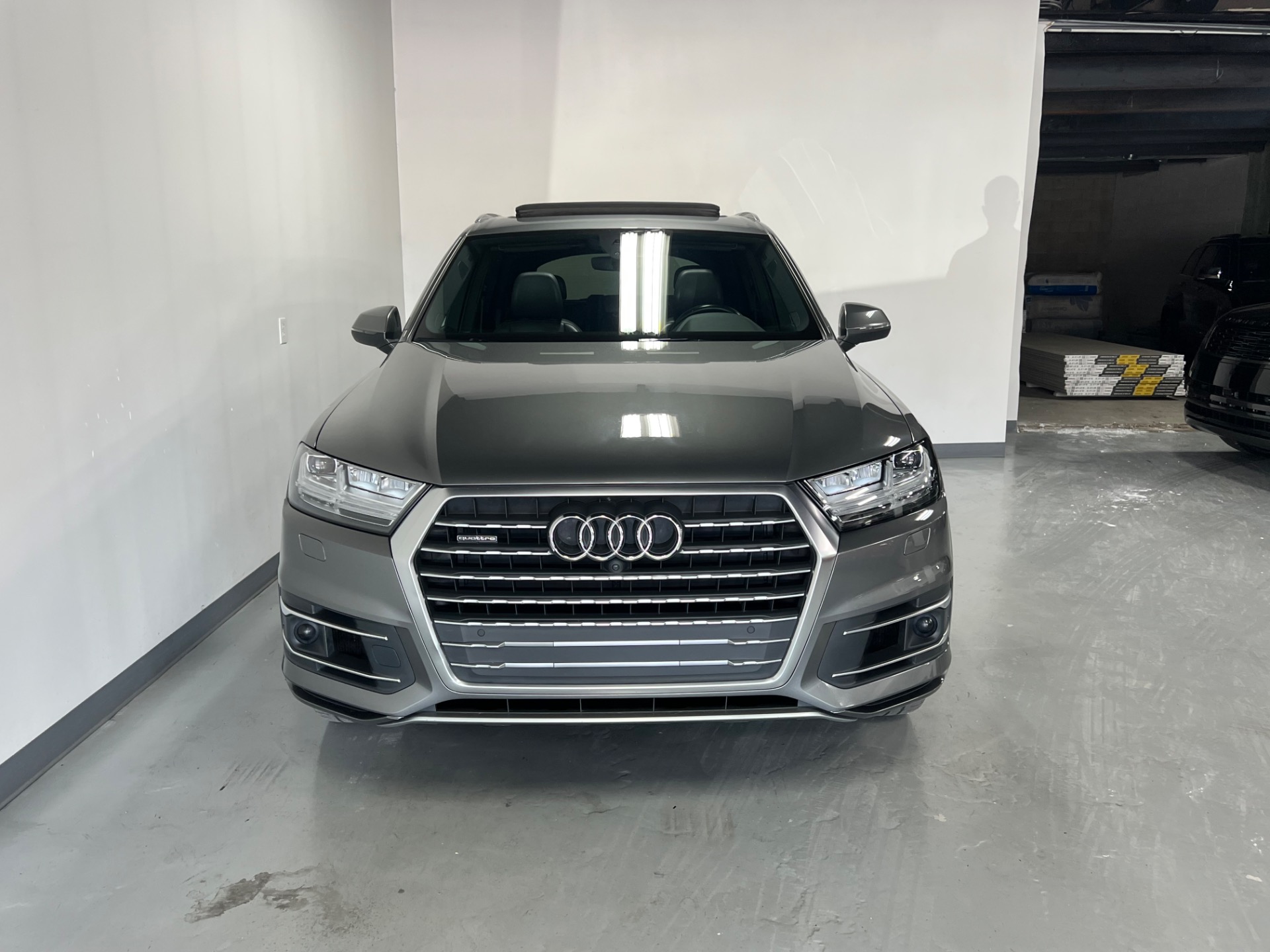 Used 2017 Graphite Gray Metallic Audi Q7 premium plus 3.0t