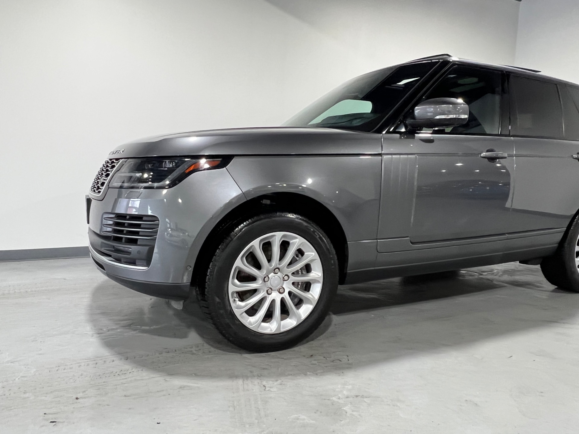 Range Rover Chorus Grey Used 2018 Corris Grey Metallic Land Rover Range Rover HSE AWD HSE For ...