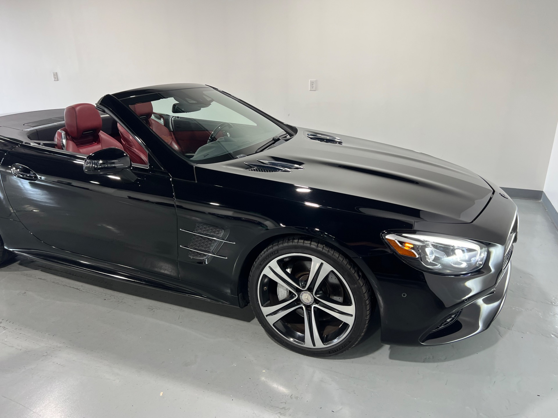 Used 2017 Obsidian Black Metallic Mercedes-Benz SL-Class sl450 SL 450 ...