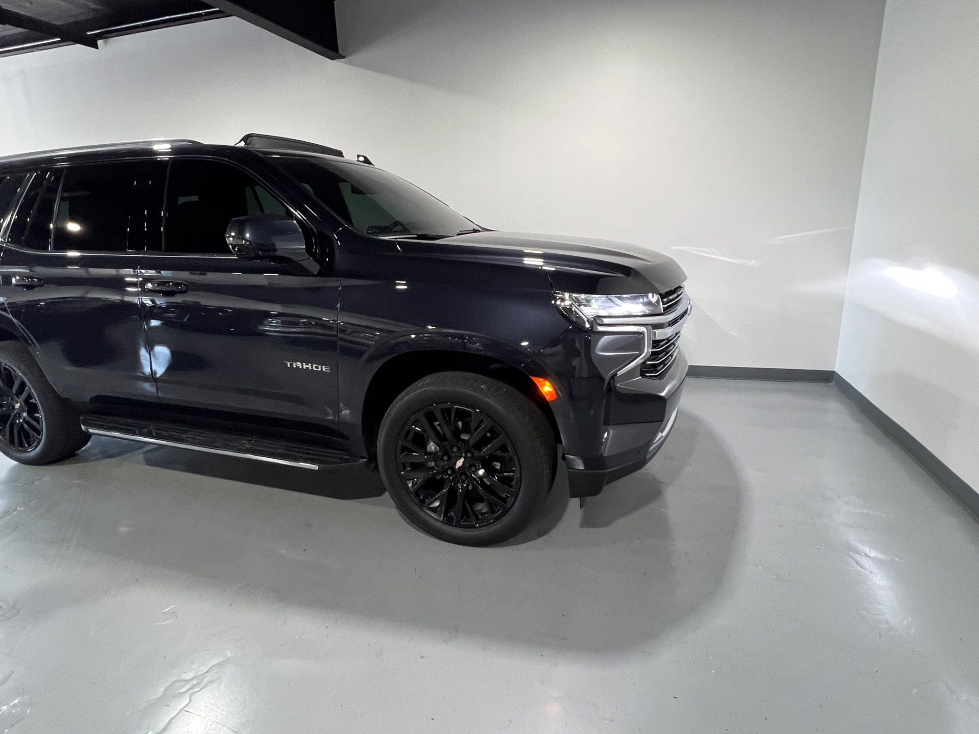 Elegant 2023 Dark Ash Metallic Tahoe Gallery