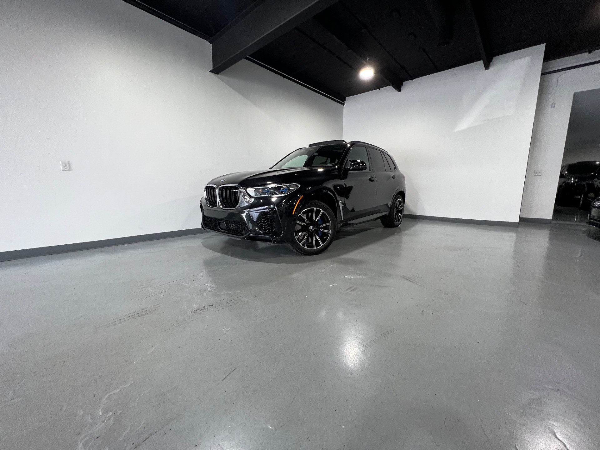メルポン様 Used 2021 Black Sapphire Metallic BMW X5 M 600hp twin turbo v8 AWD