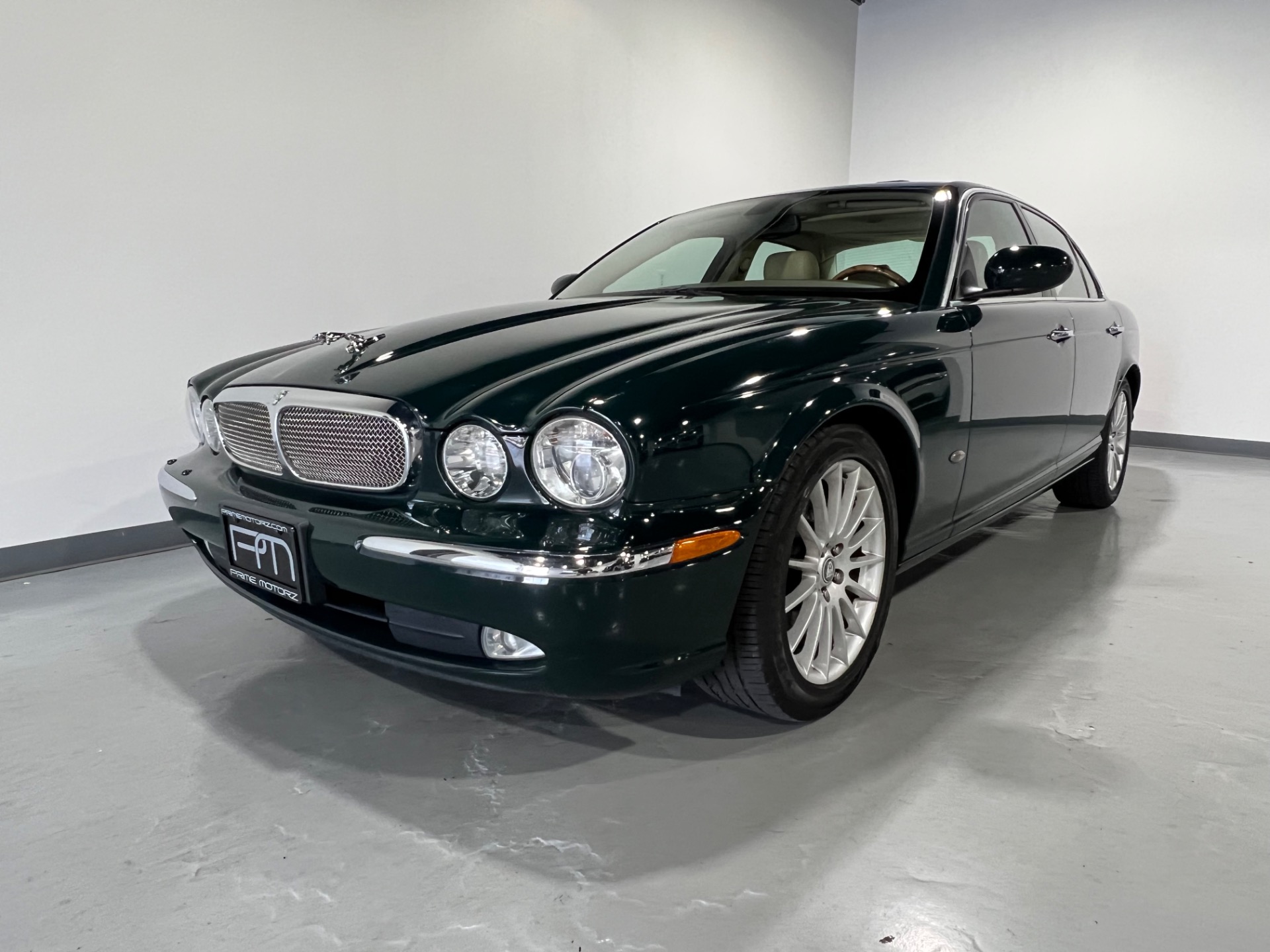 Used 2006 British Racing Green Jaguar XJ-Series XJ8 XJ8 For