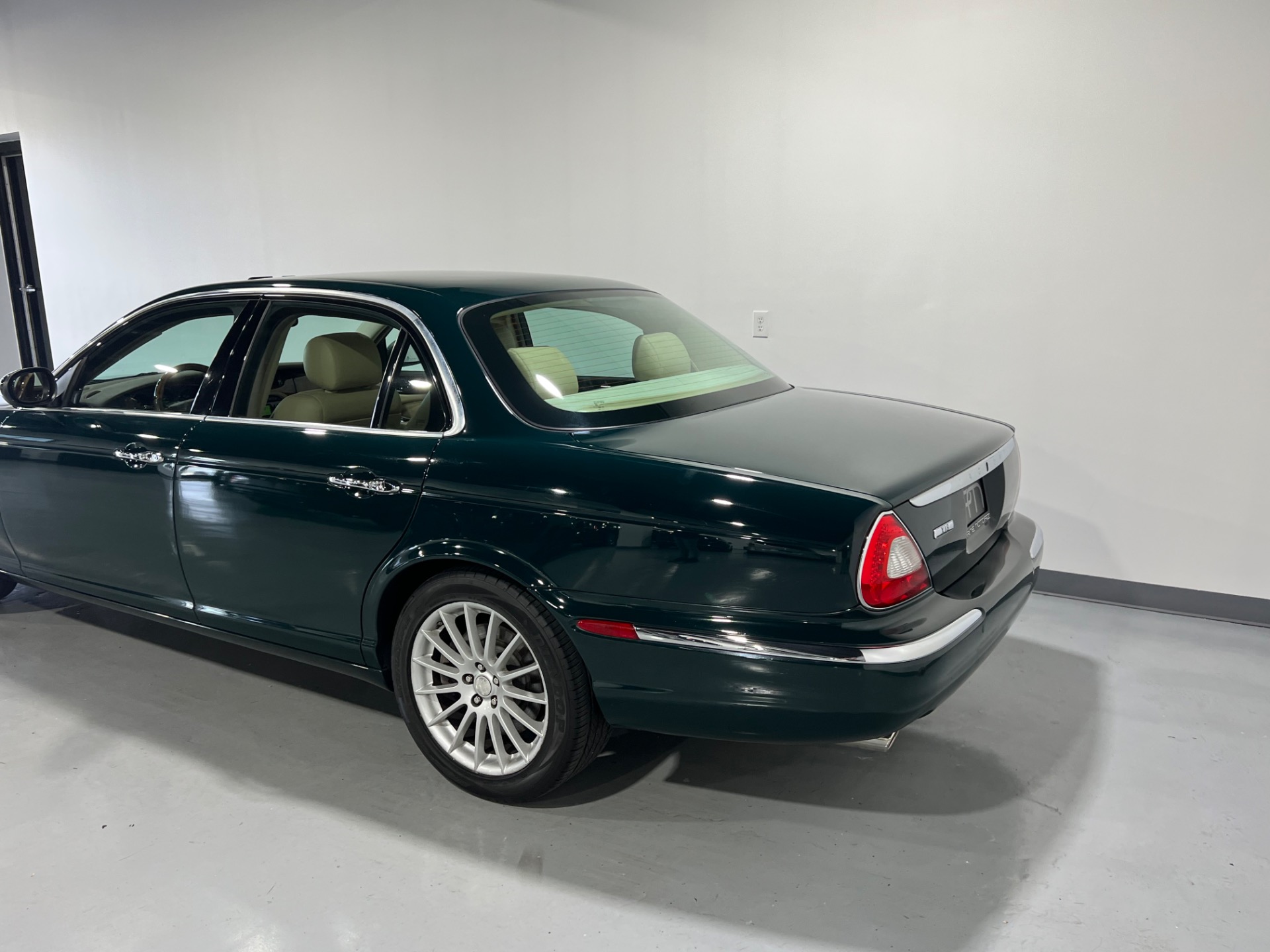 Used 2006 British Racing Green Jaguar XJ-Series XJ8 XJ8 For