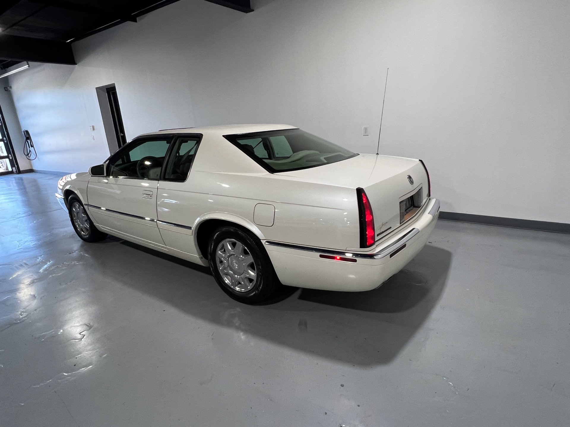 Used 1997 White Diamond Metallic Cadillac Eldorado TOURING 2DR