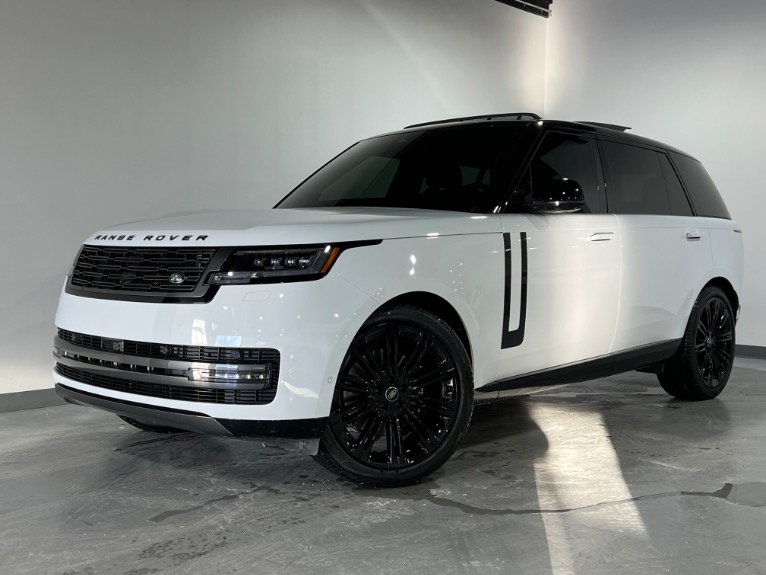 Used 2024 Fuji White Land Rover Range Rover P400 long wheel Used 2024 Fuji White Land Rover Range Rover P400 long wheel