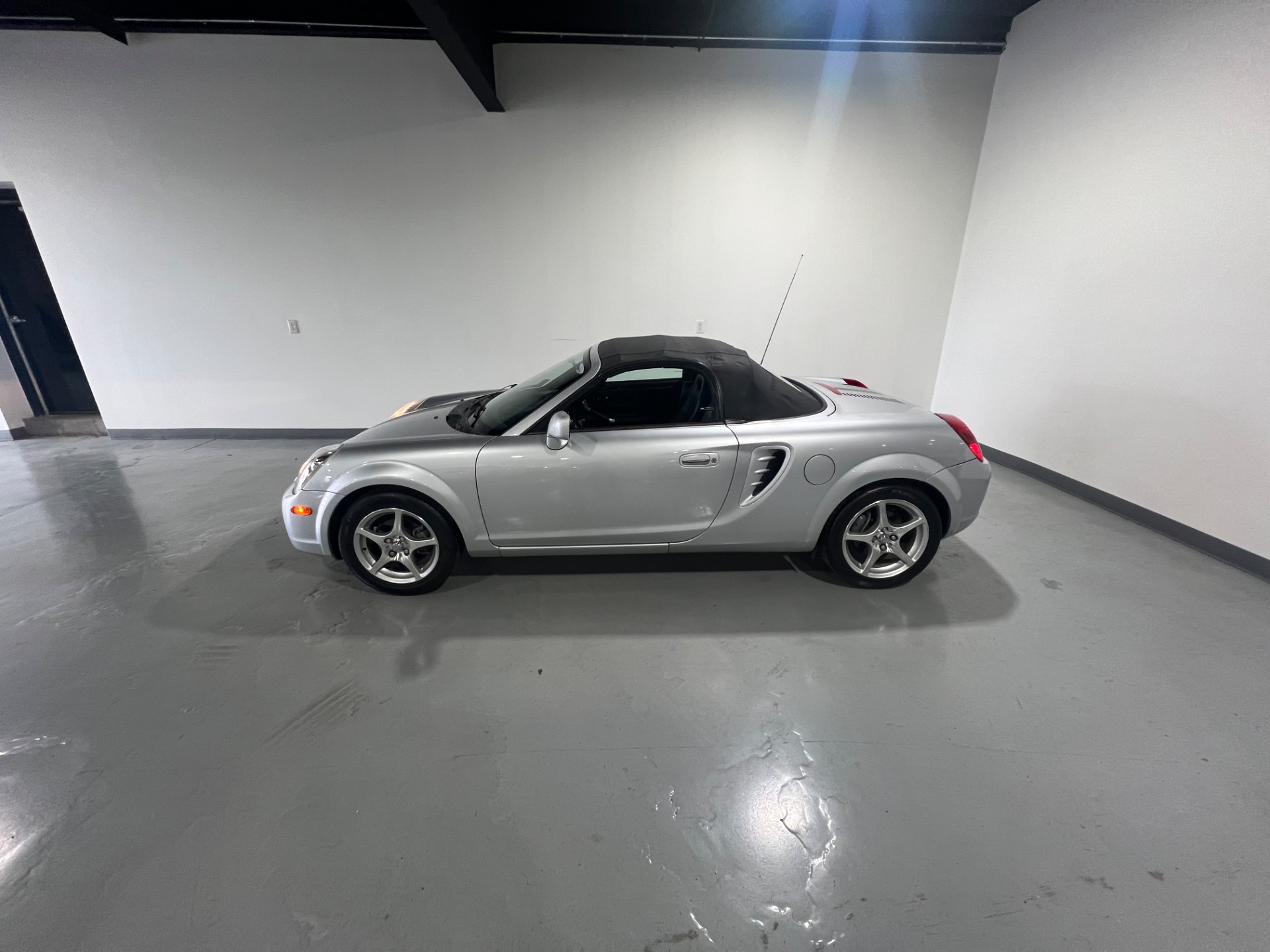 Used 2003 Silver Streak Mica Toyota MR2 Spyder For Sale (Sold
