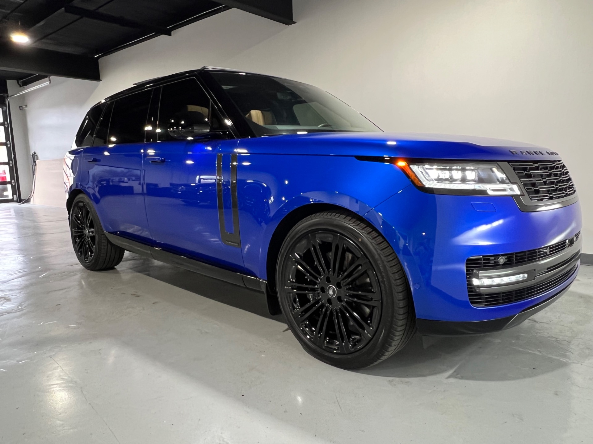 Prime Rover Used 2024 Velocity Blue Ultra Metallic Gloss Land Rover Range Rover ...