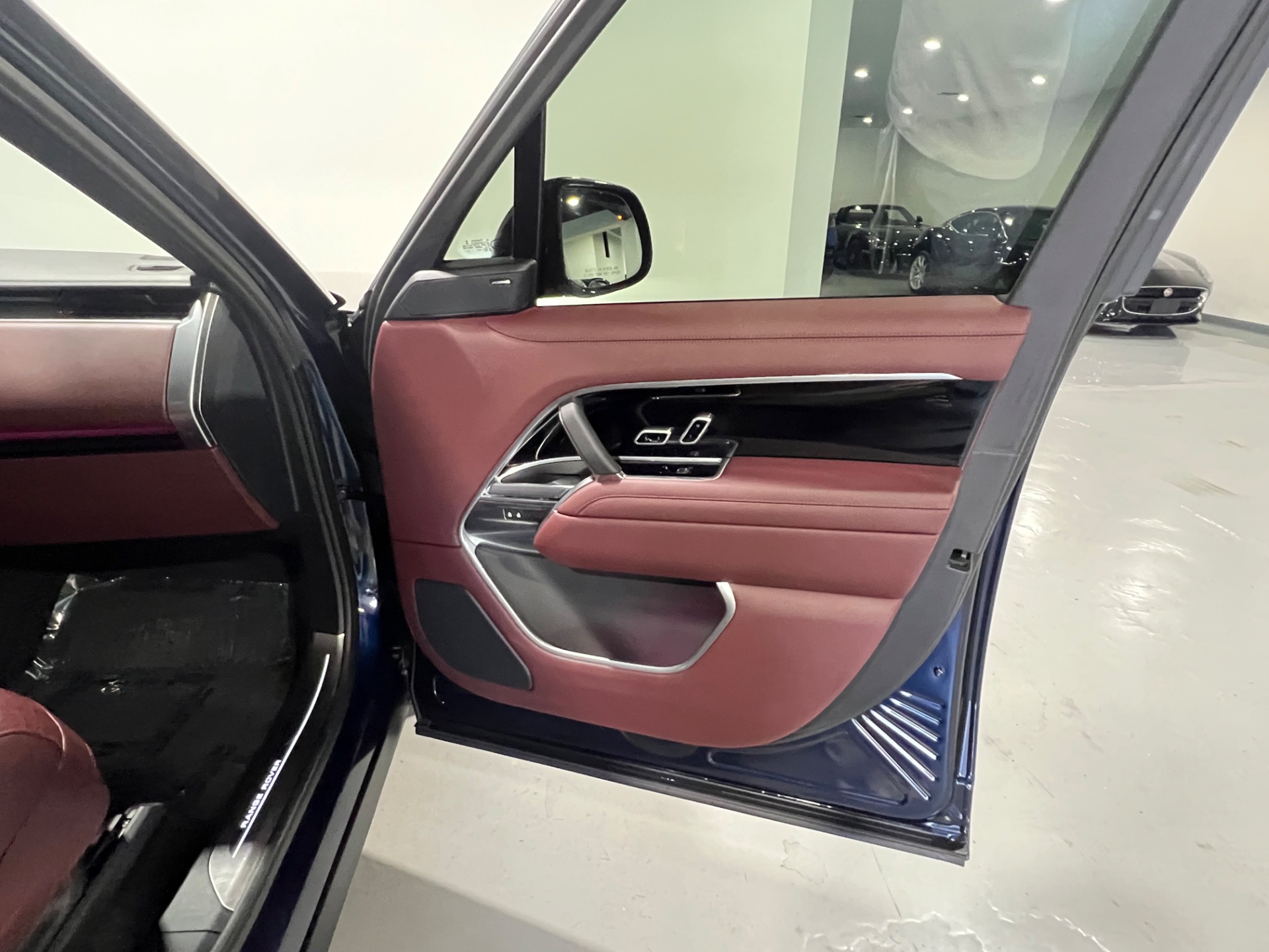 Used 2023 Portofino Blue Metallic Land Rover Range Rover P530 SE 4DR ...