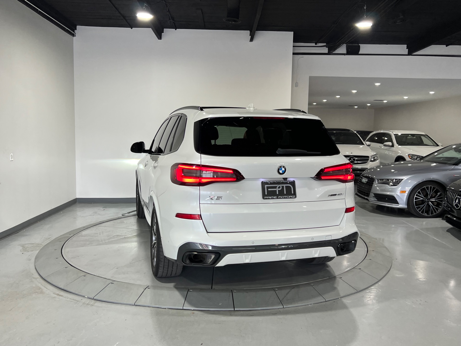 Used 2021 Mineral White Metallic BMW X5 40I XDRIVE 4DR M SPORT ACTIVITY ...