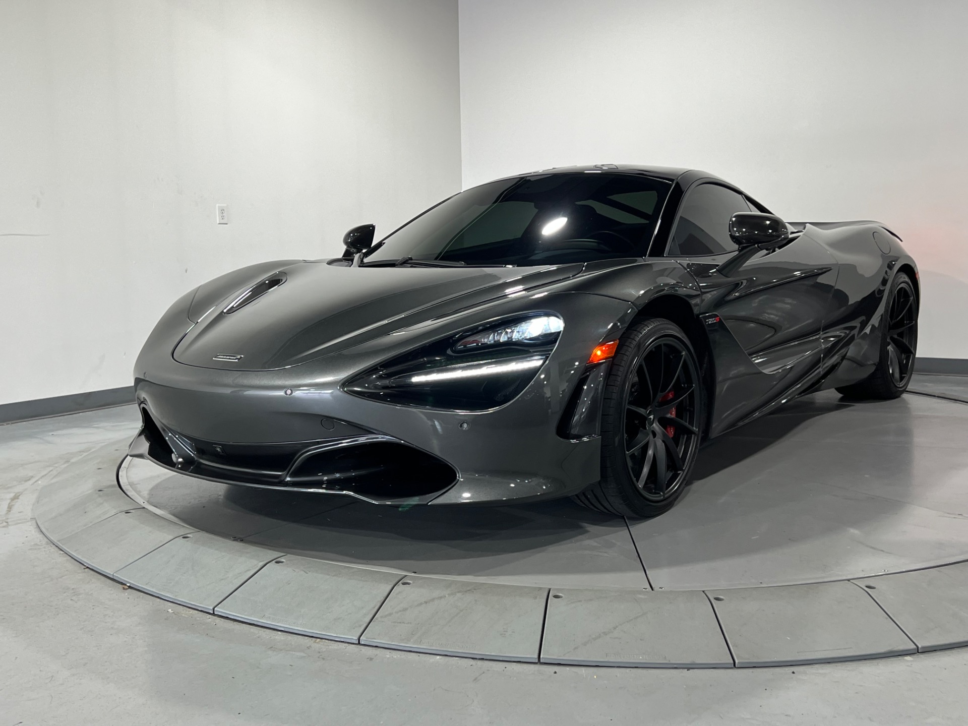 Used 2019 Storm Grey McLaren 720S PERFORMANCE 2DR COUPE