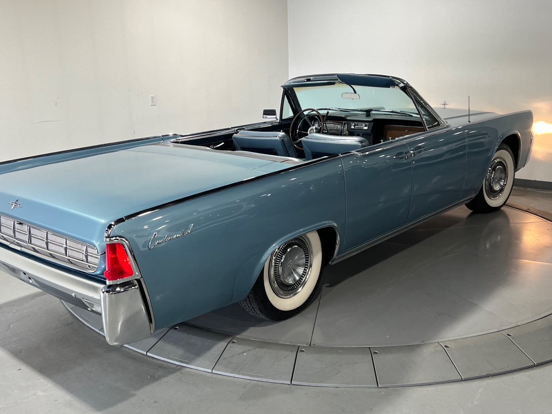 Used 1963 Blue-Metallic Lincoln Continental Sedan Convertible For