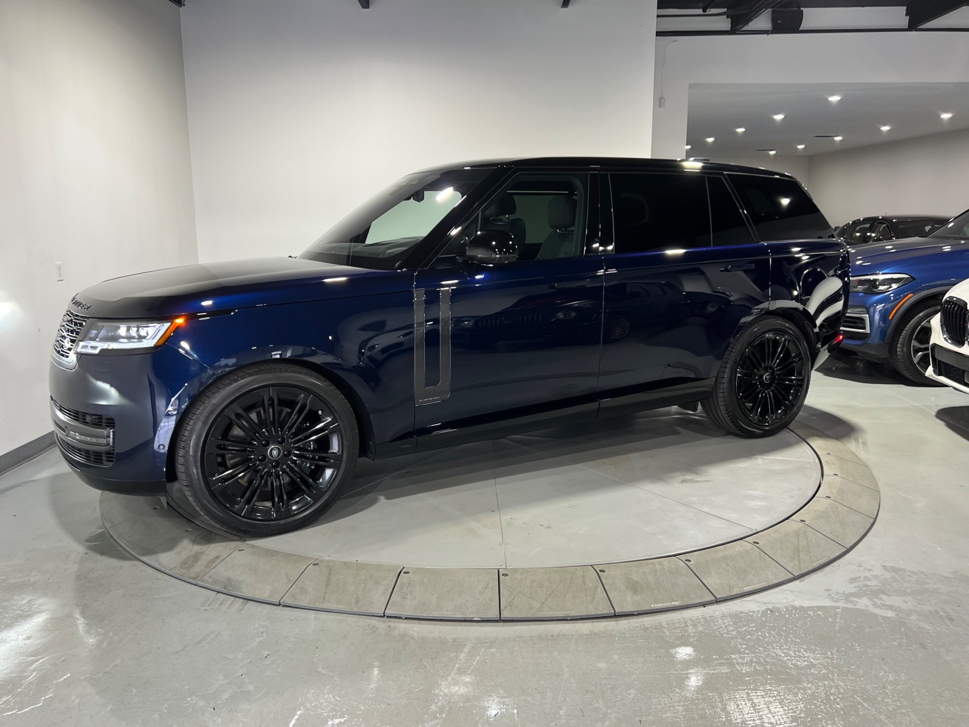 Used 2023 Portofino Blue Metallic Land Rover Range Rover P530 ...