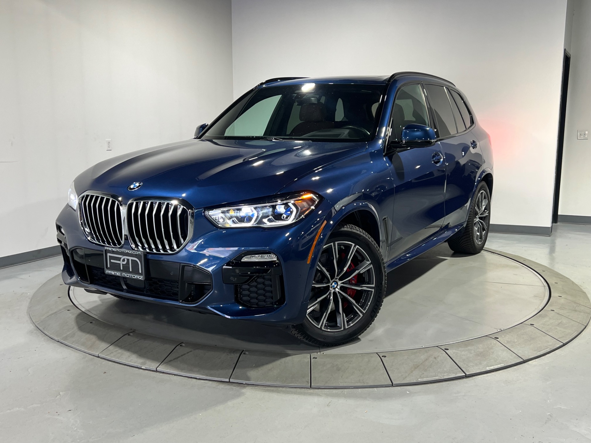 Used-2021-BMW-X5-40i-xDrive-