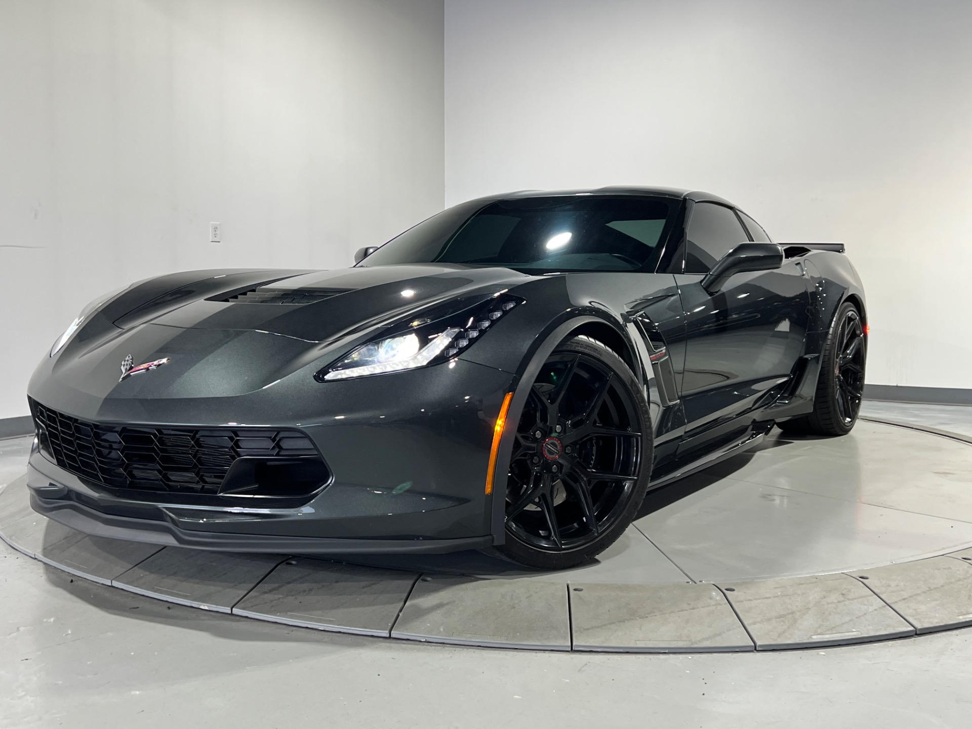Used 2019 Watkins Glen Gray Metallic Chevrolet Corvette Grand