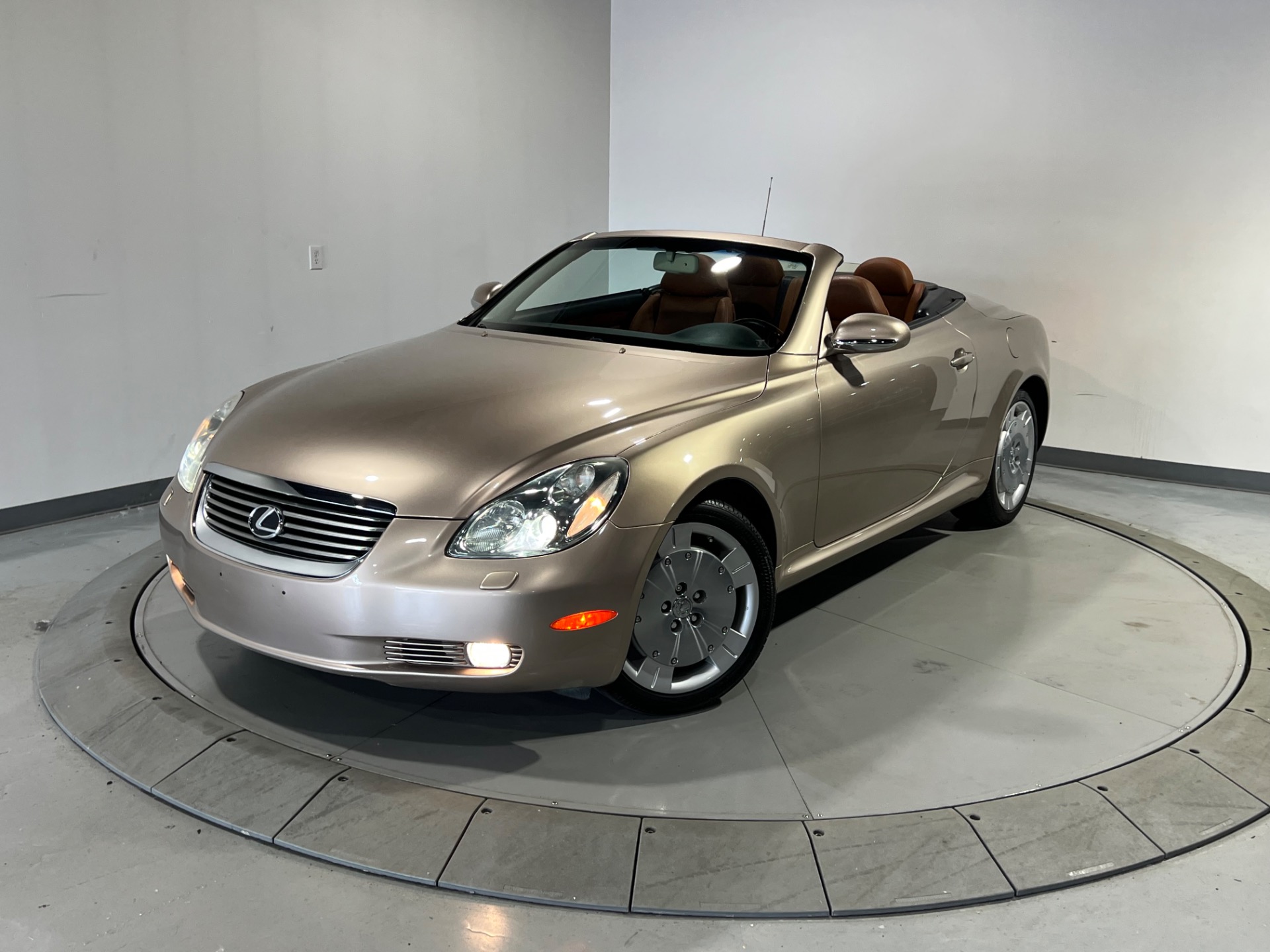 Used 2002 Egyptian Sand Pearl Lexus SC 430 Hardtop Convertible For