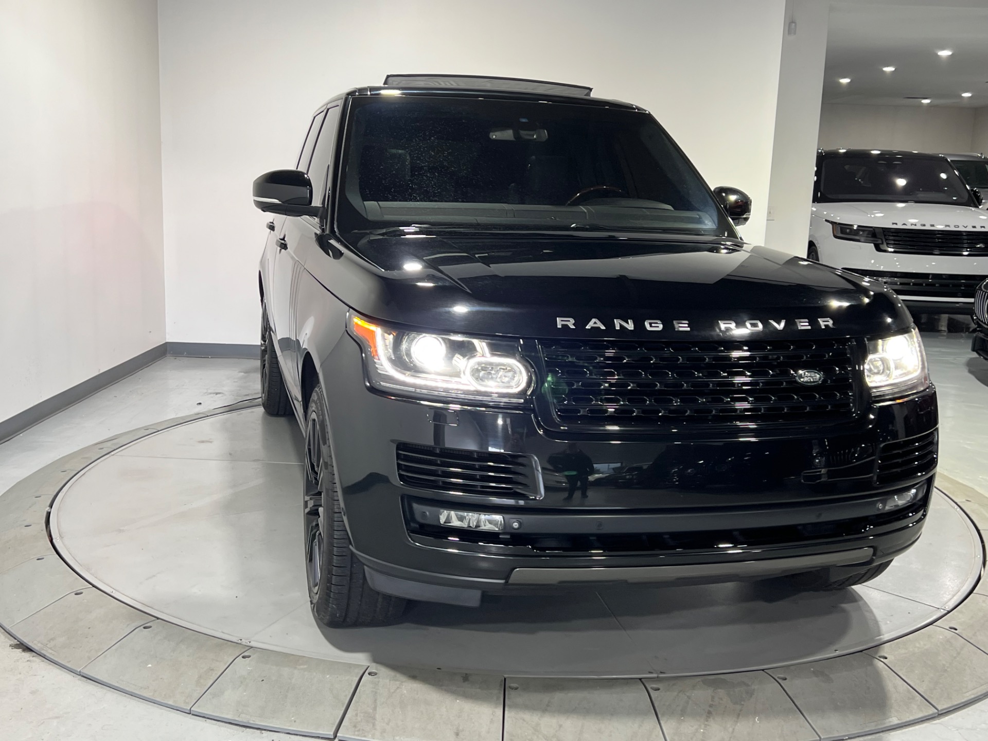 2108 Range Rover Used 2015 Santorini Black Metallic Land Rover Range Rover V8 ...