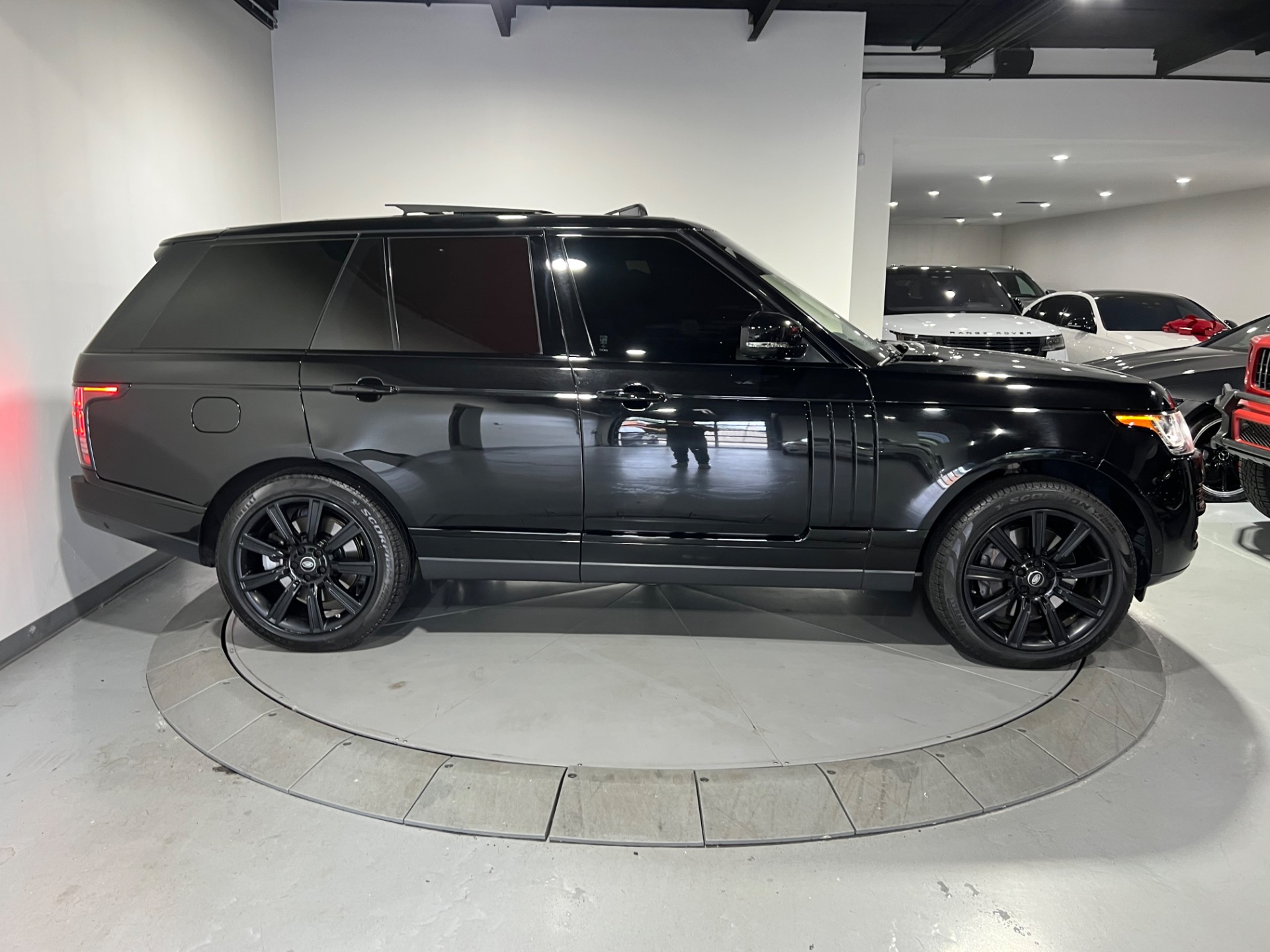 2108 Range Rover Used 2015 Santorini Black Metallic Land Rover Range Rover V8 ...