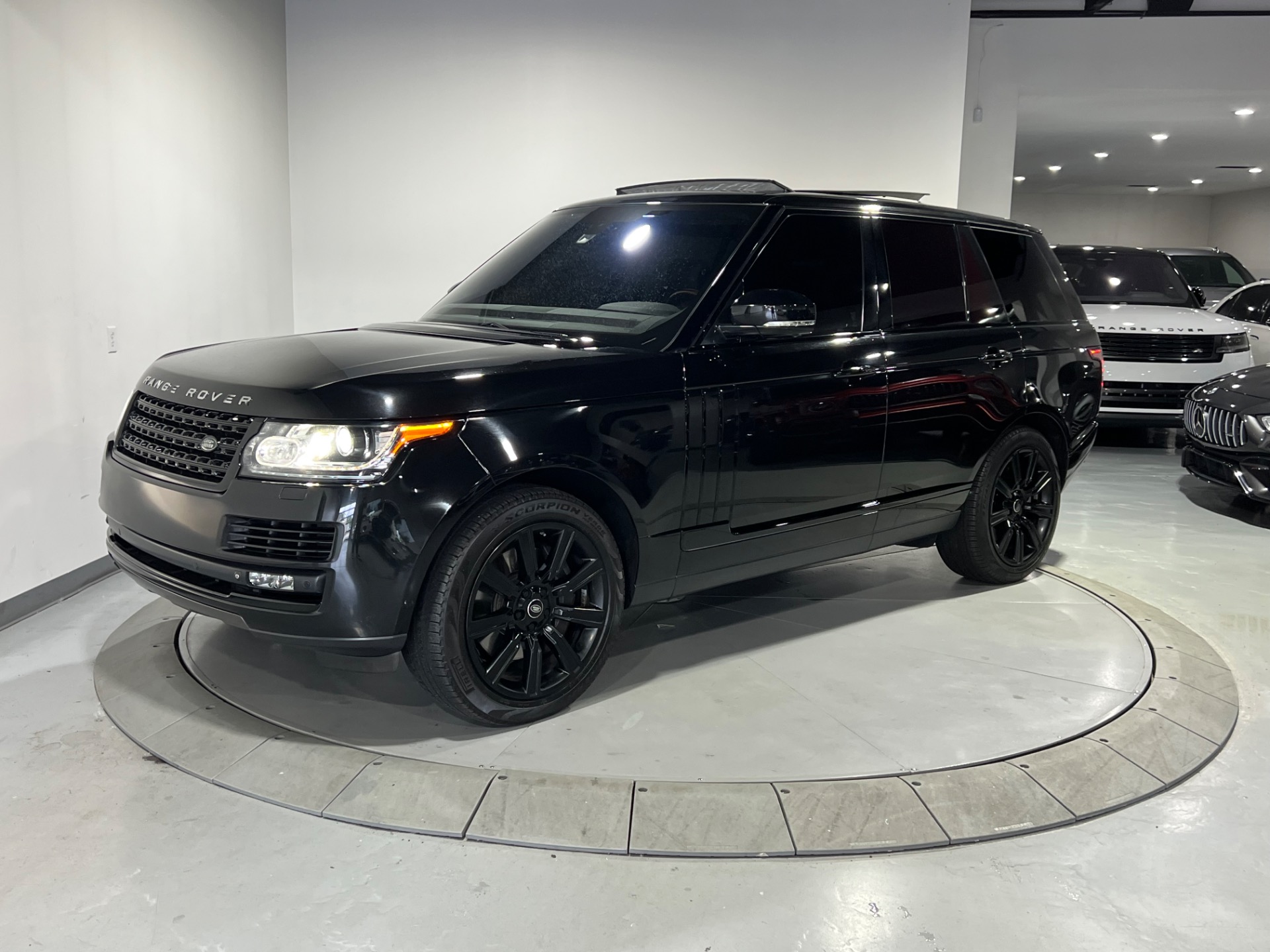 2108 Range Rover Used 2015 Santorini Black Metallic Land Rover Range Rover V8 ...