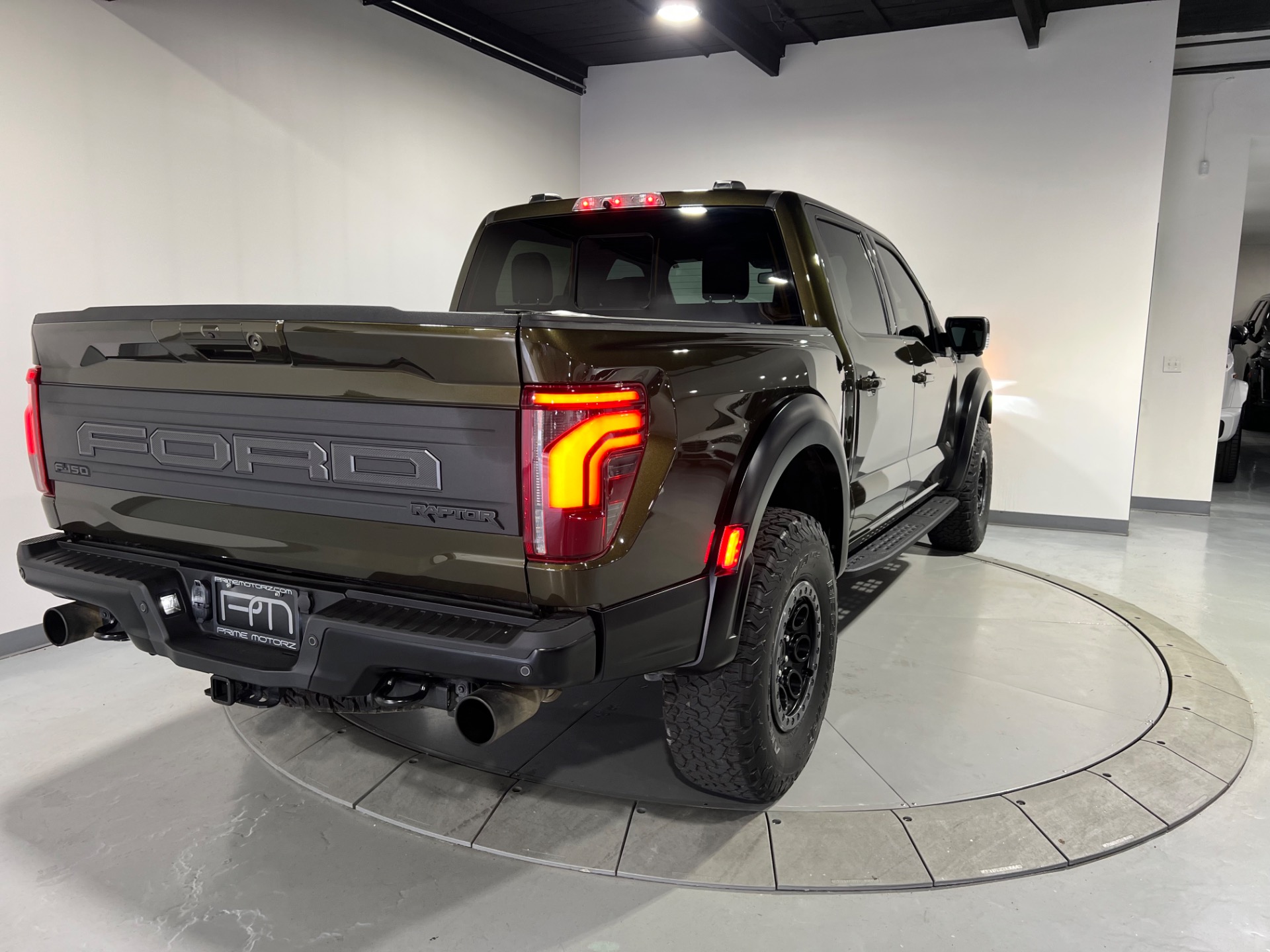 Used 2025 Shelter Green Ford F-150 RAPTOR SUPERCREW 4WD PPF Hard ...