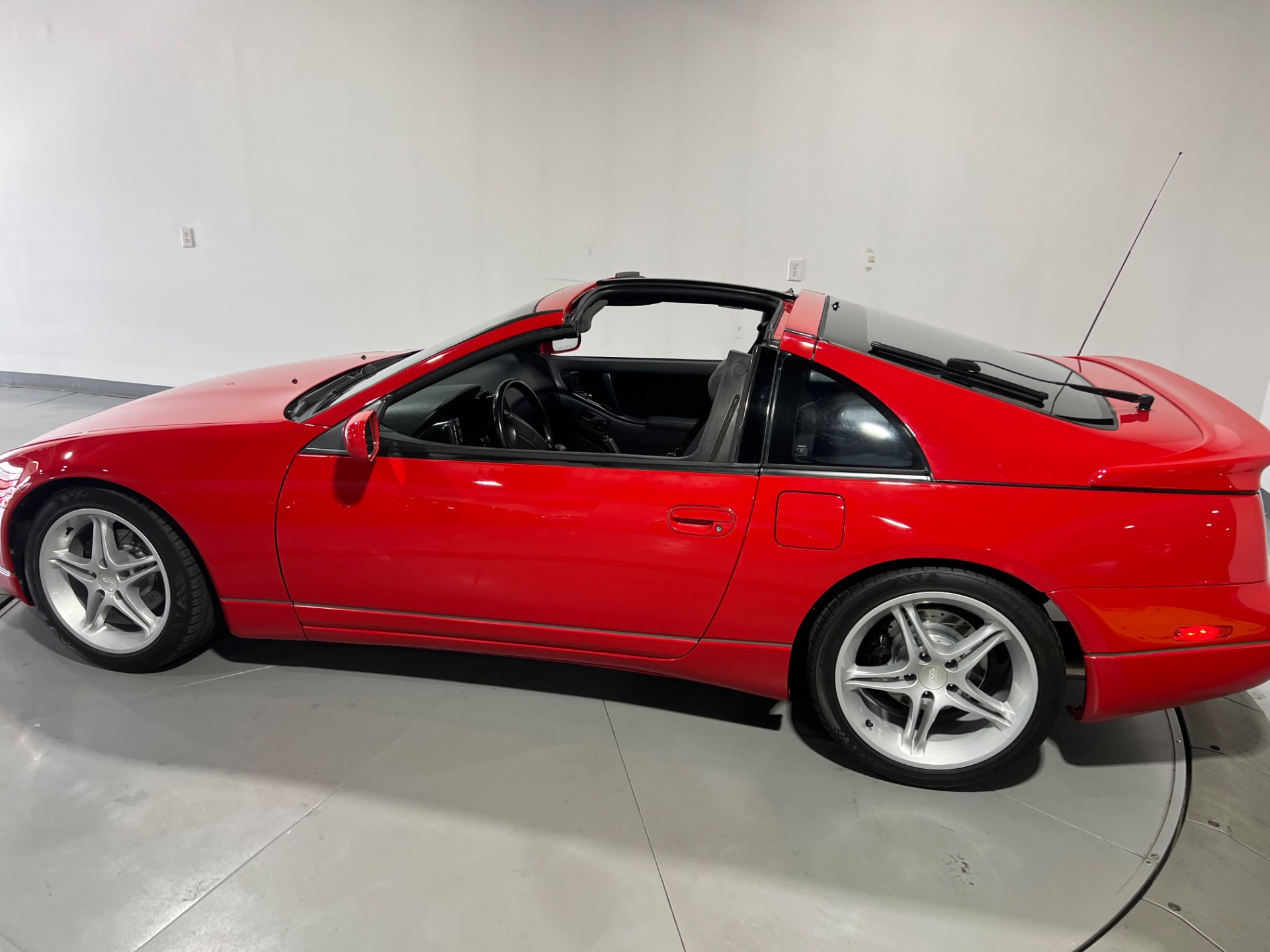 Used 1993 Scarlet Nissan 300ZX TWIN TURBO T-TOPS Turbo For Sale