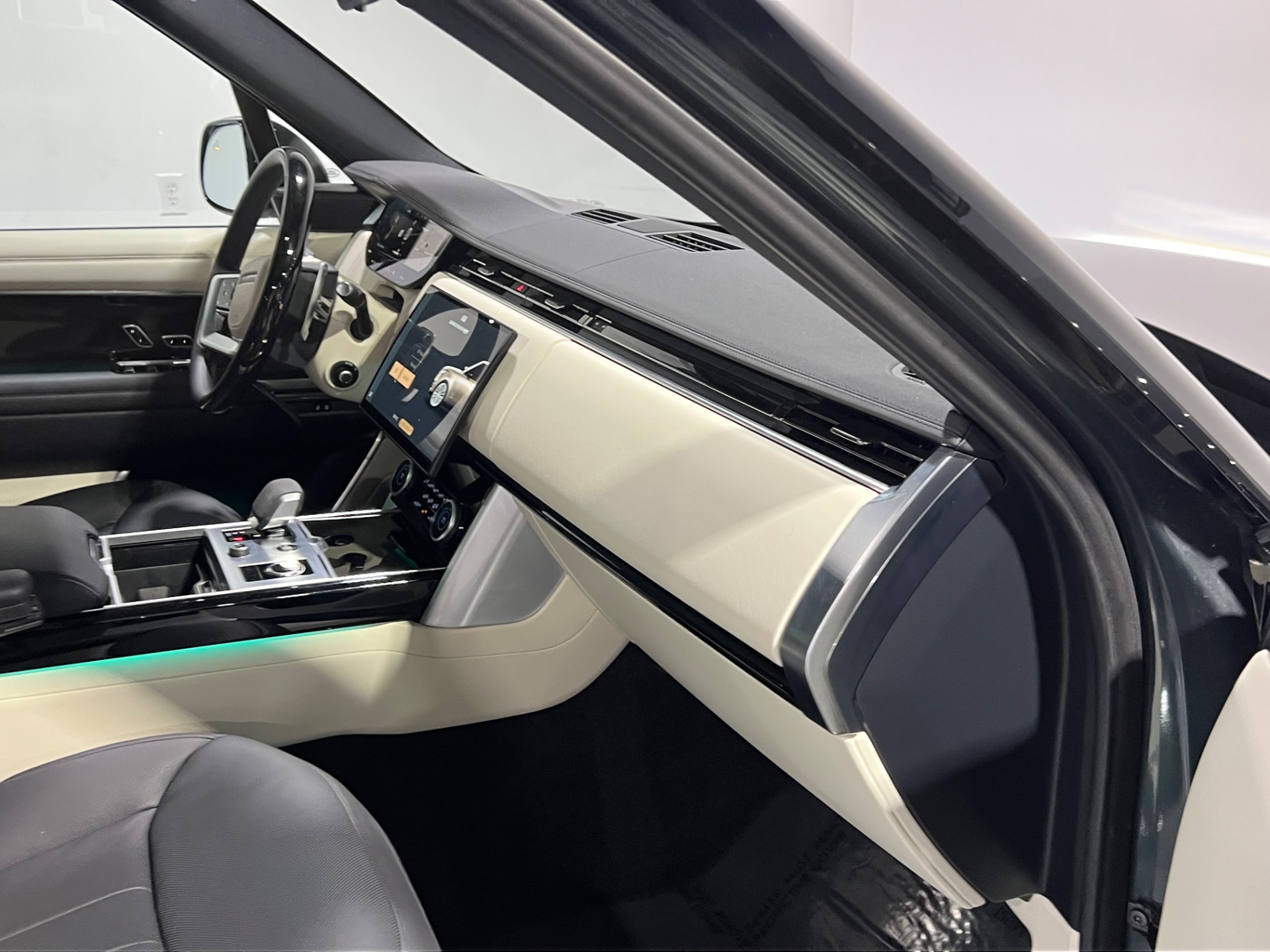 Prime Rover Used 2023 Belgravia Green Metallic Land Rover Range Rover P400 SE 4DR ...
