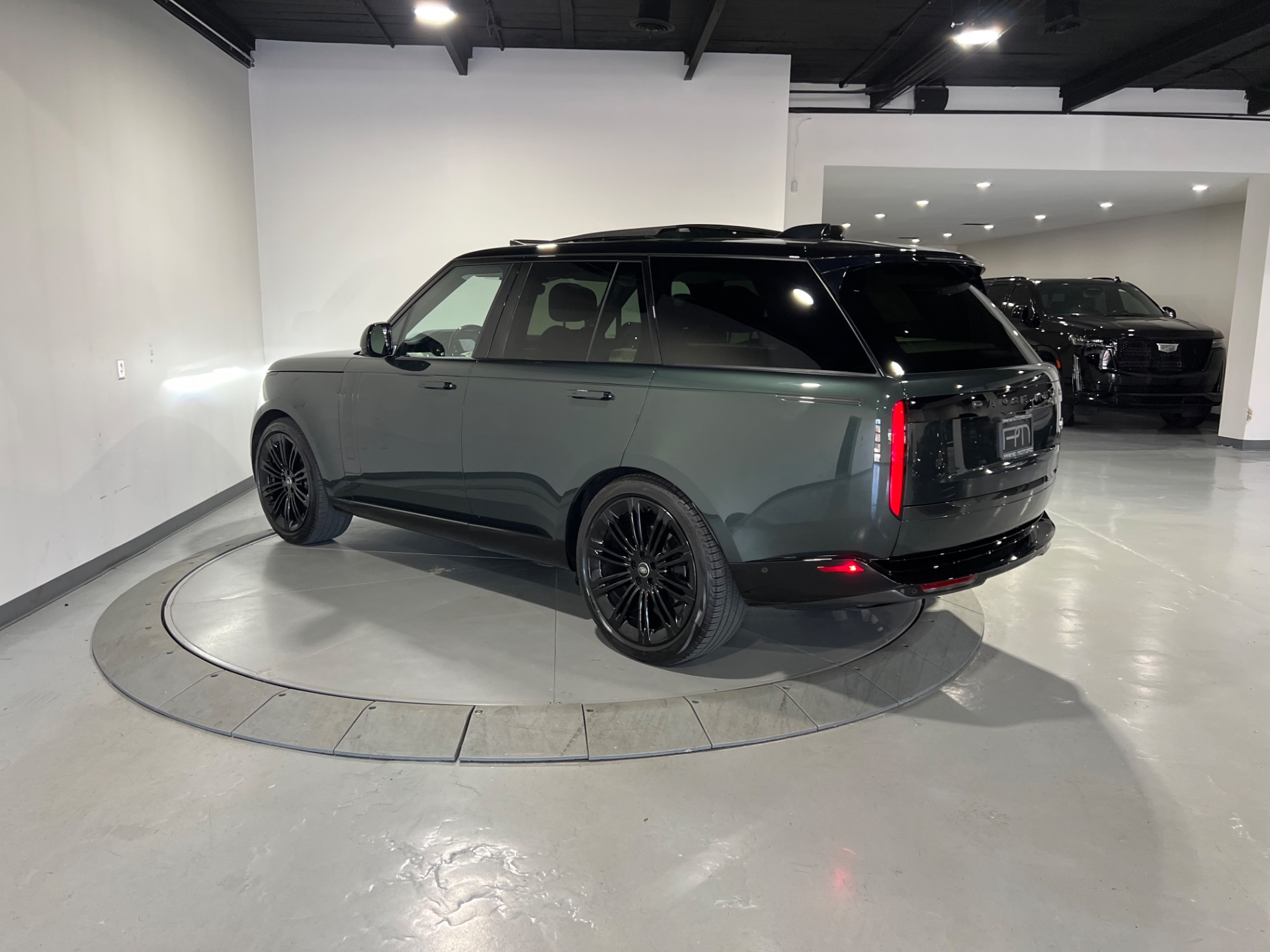 Prime Rover Used 2023 Belgravia Green Metallic Land Rover Range Rover P400 SE 4DR ...