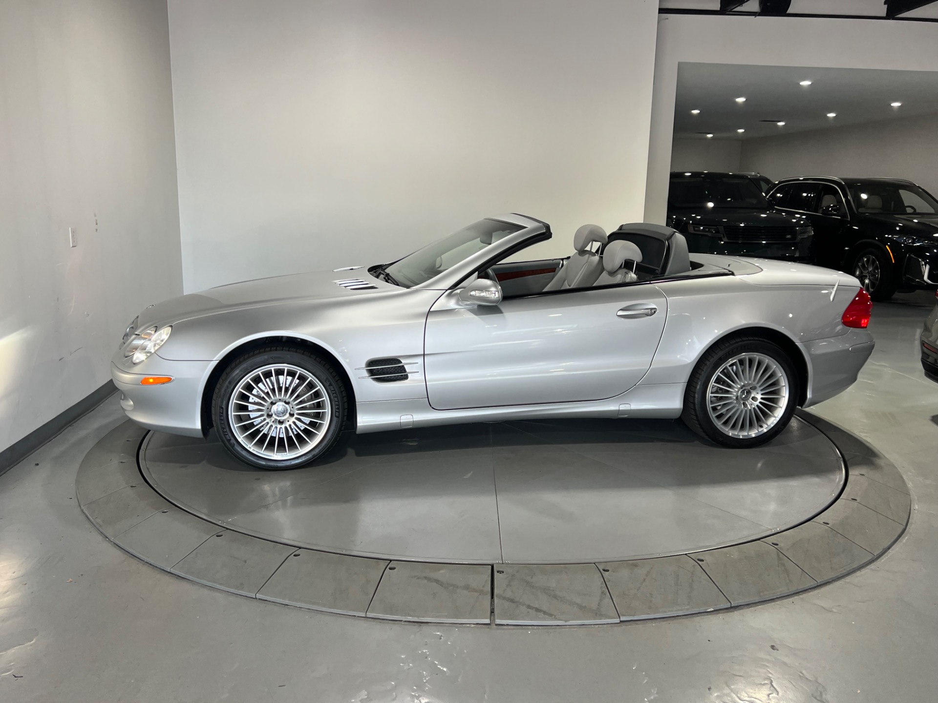 2003 Mercedes Benz SL 500 photo 3