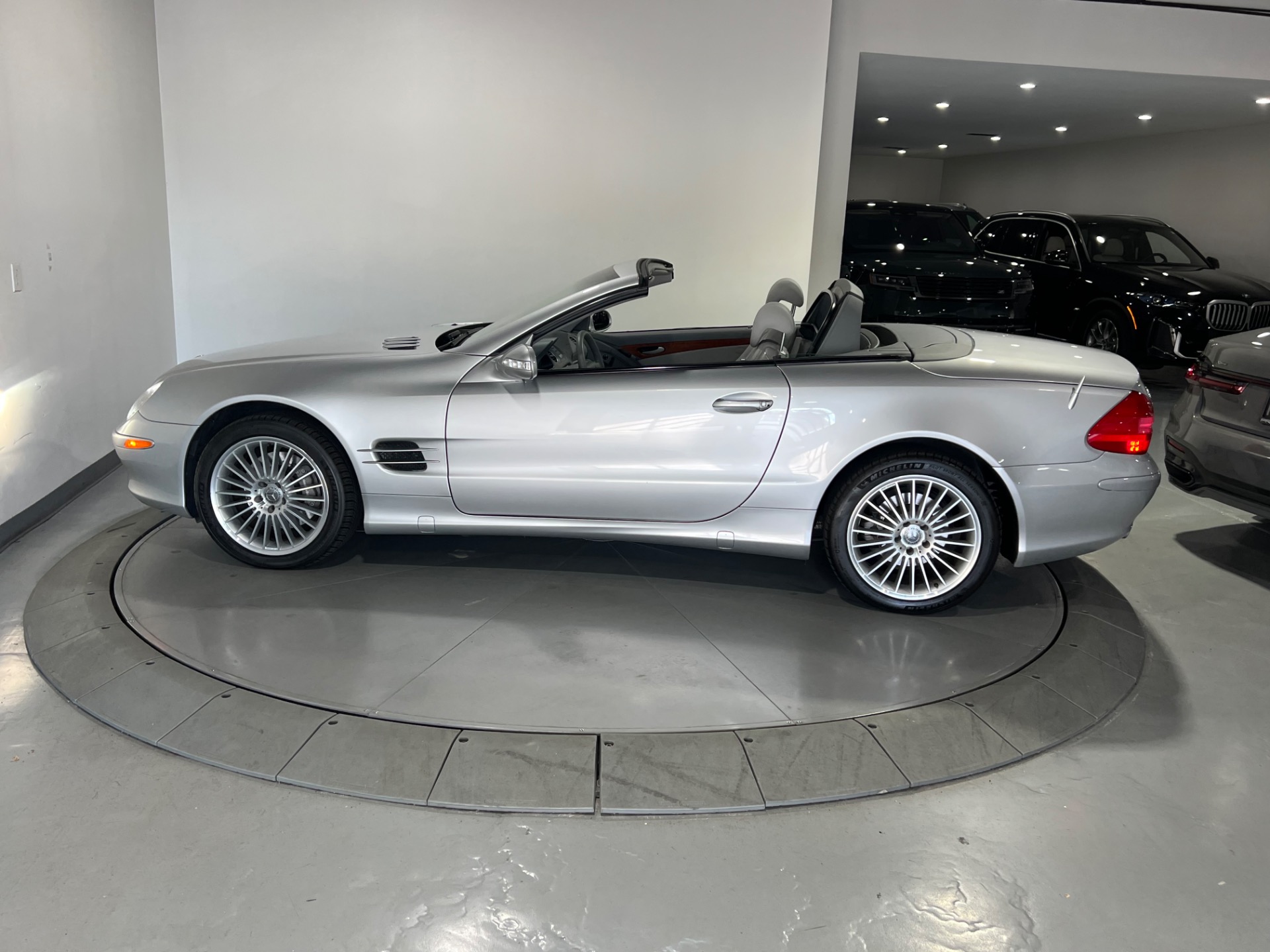 2003 Mercedes Benz SL 500 photo 4