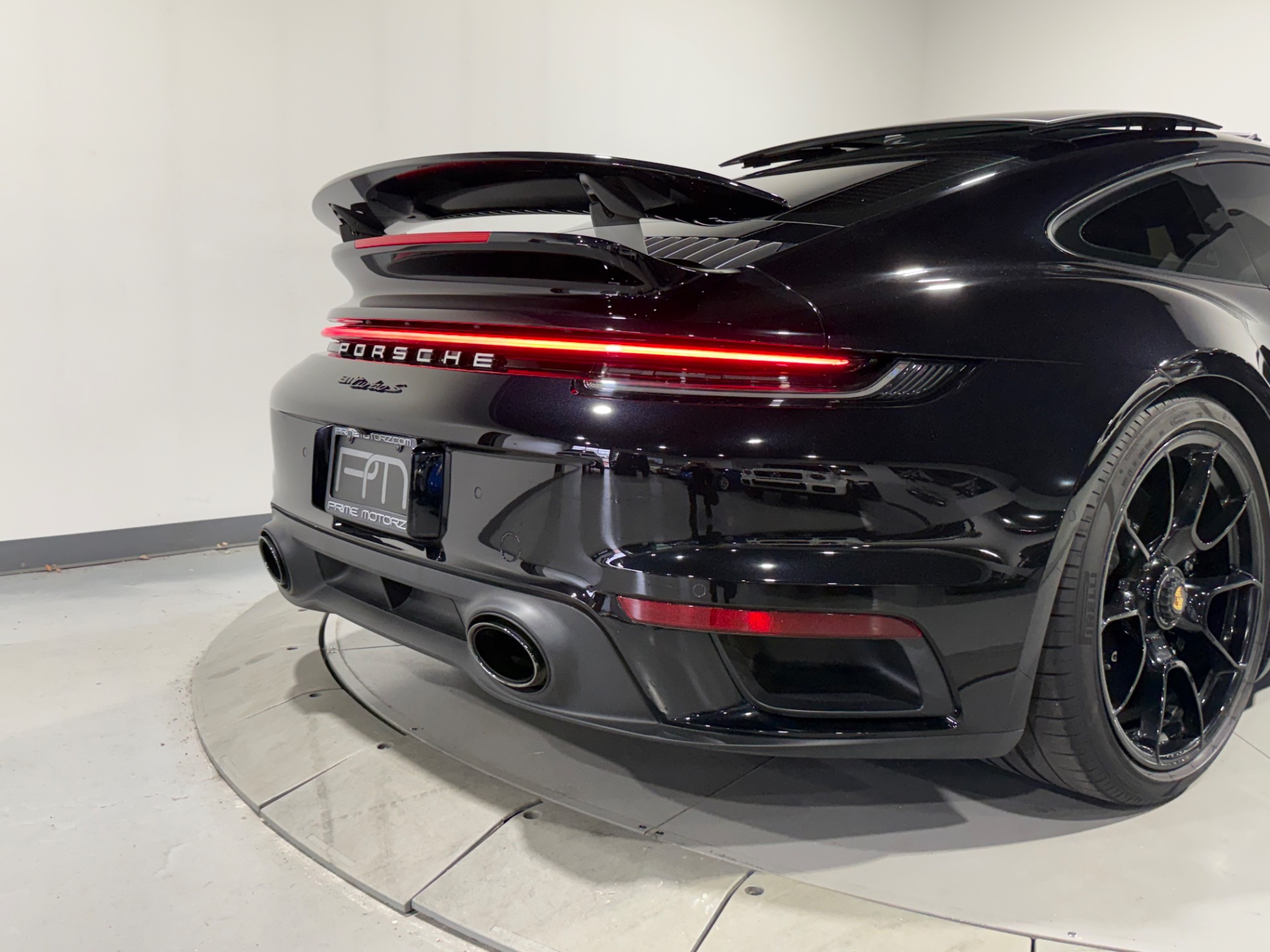 Used 2022 Jet Black Metallic Porsche 911 TURBO S AWD COUPE 640hp