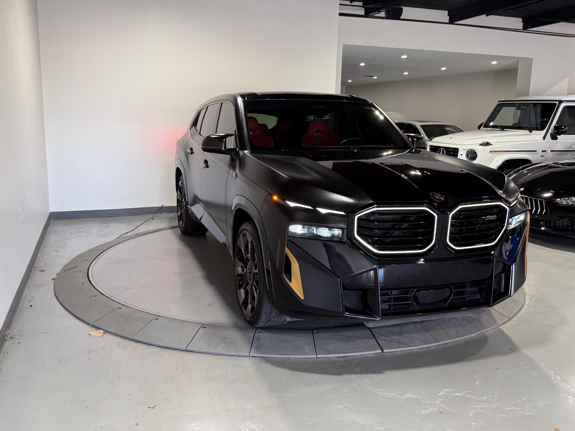 Hermh ブラックメタル　BLACKL Used 2023 Black Sapphire Metallic BMW XM For Sale (Sold) | Prime