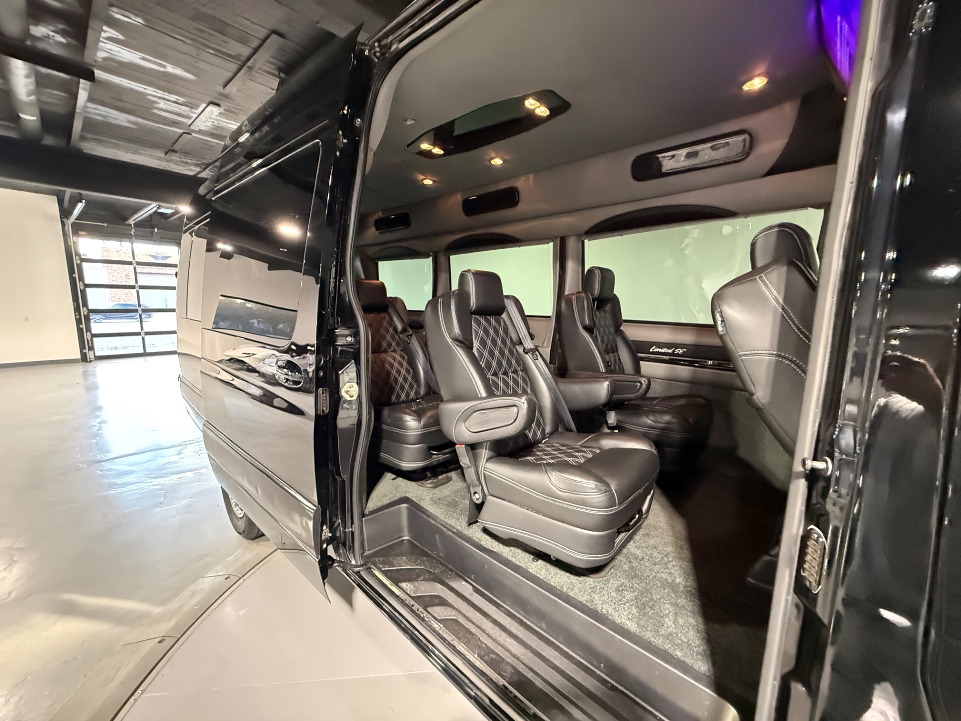 Sprinter Dually Used 2020 Jet Black Mercedes-Benz Sprinter 3500 Dually 10 Passenger ...