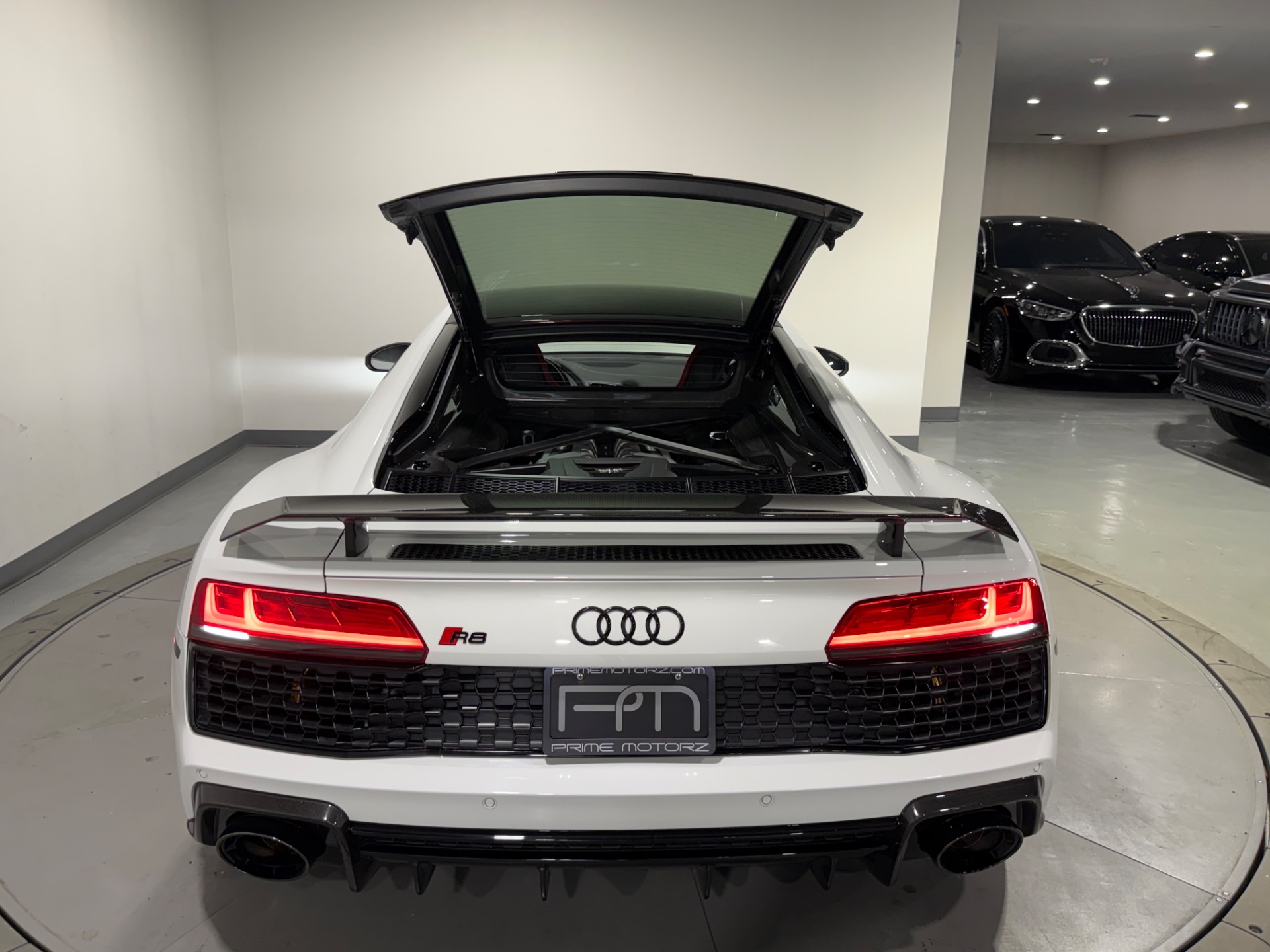 Used 2021 Ibis White Audi R8 5.2 V10 PERFORMANCE QUATTRO 2DR COUPE
