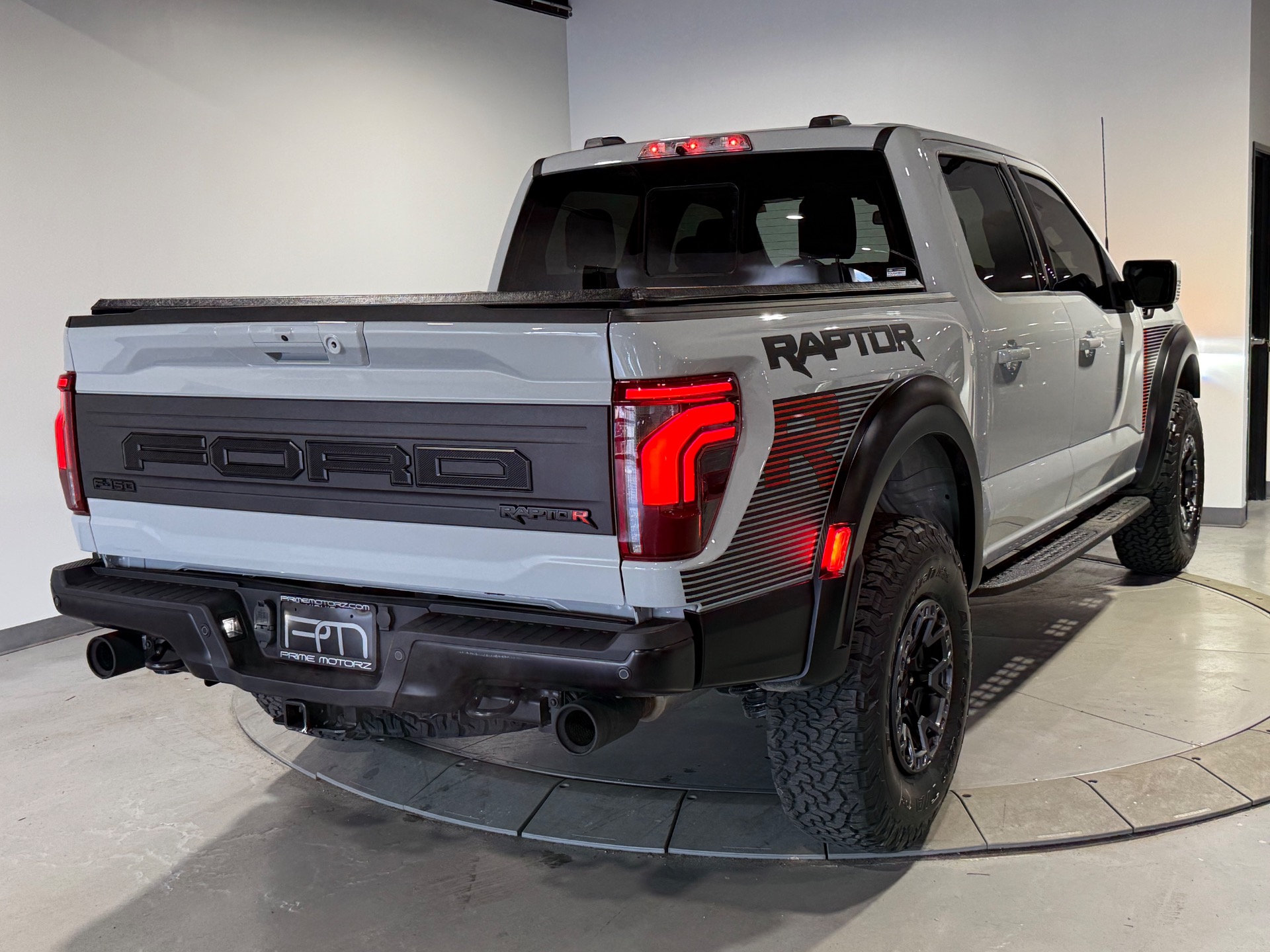 Used 2026 Avalanche Gray Ford F-150 RAPTOR R 4WD CREW Raptor For Sale ...