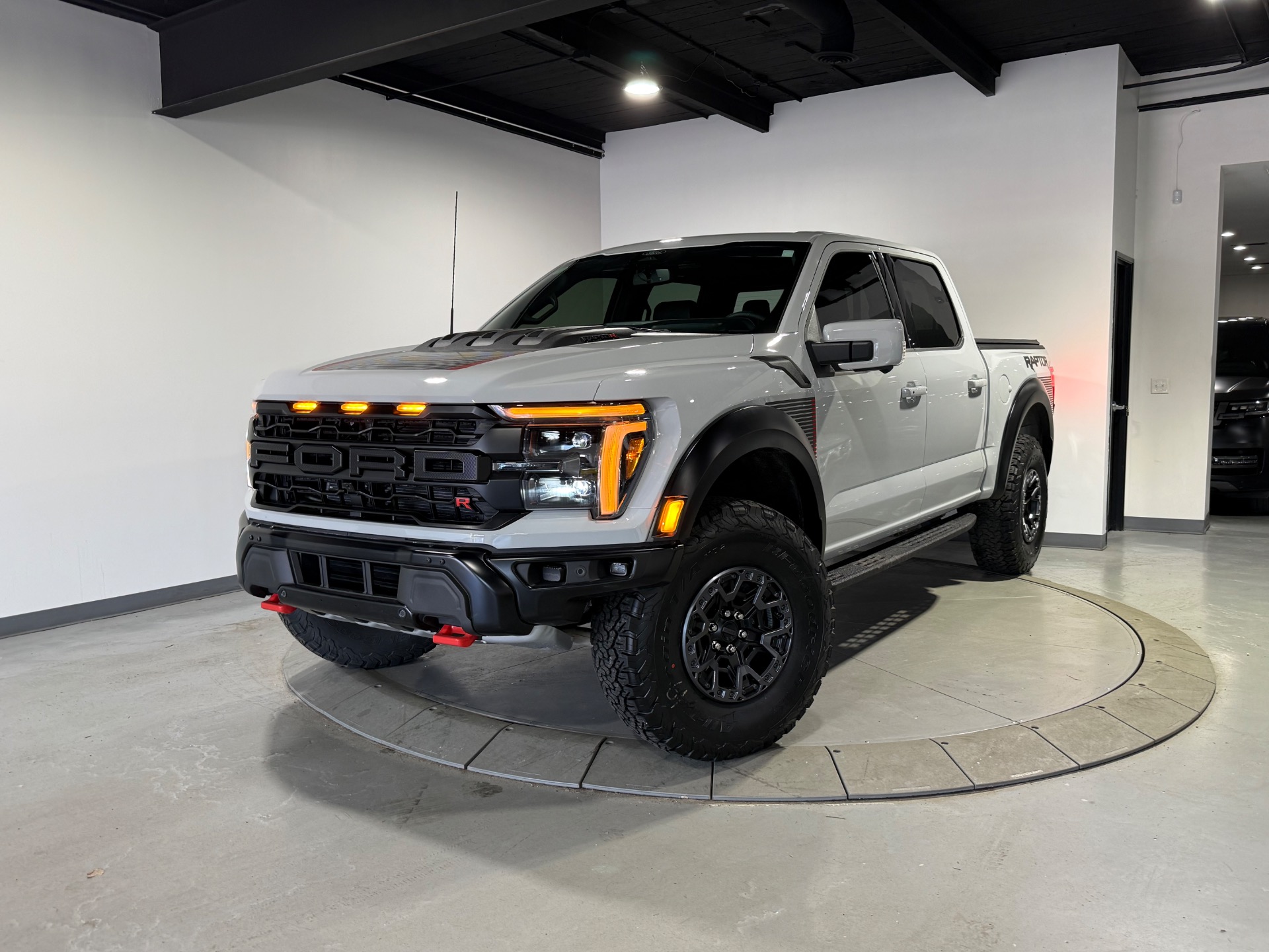 Used 2026 Avalanche Gray Ford F-150 RAPTOR R 4WD CREW Raptor For Sale ...
