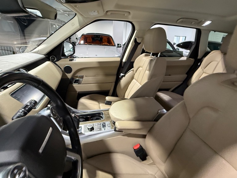 2017 Land Rover Range Rover Sport SE - Photo 46