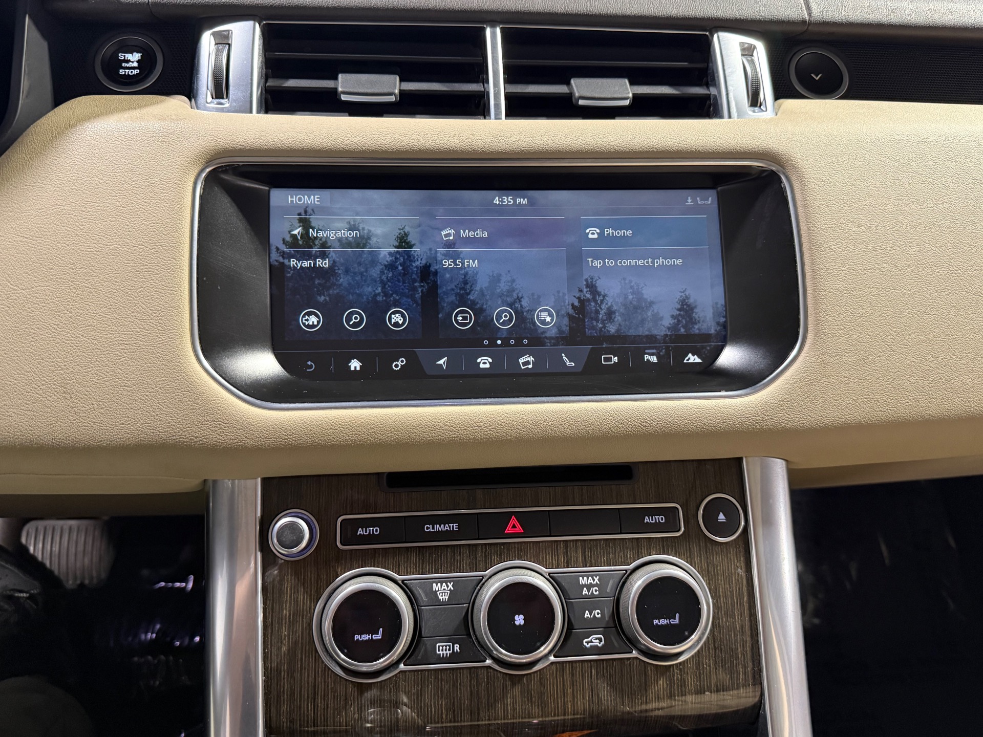 2017 Land Rover Range Rover Sport SE - Photo 15