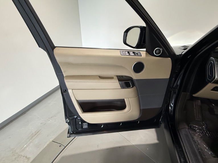 2017 Land Rover Range Rover Sport SE - Photo 42