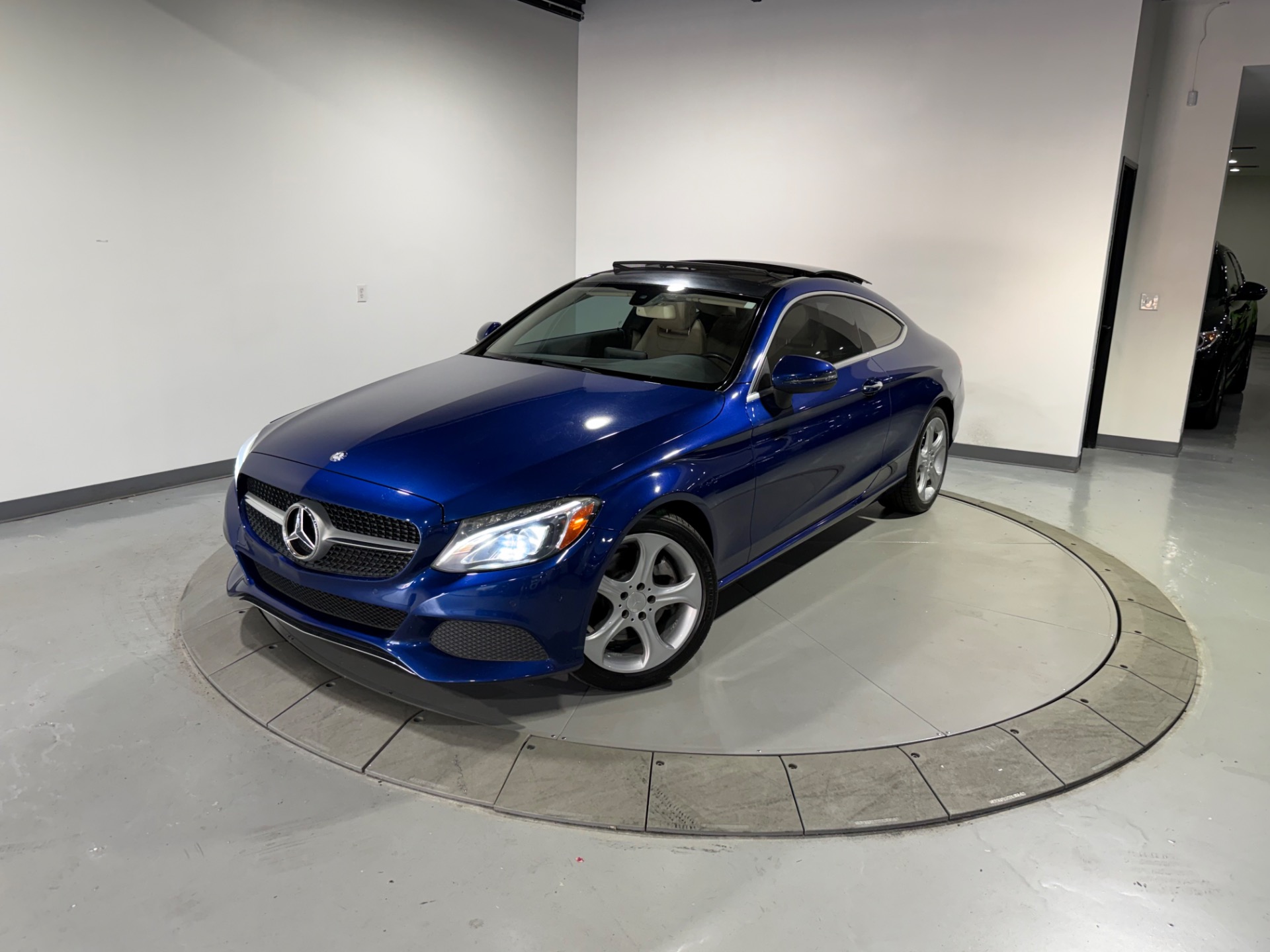 2017 Mercedes-Benz C-Class C300 - Photo 5