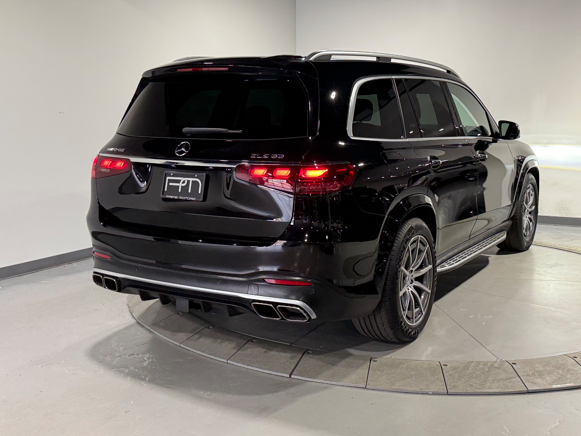 2024 Mercedes-Benz GLS AMG GLS 63 - Photo 11