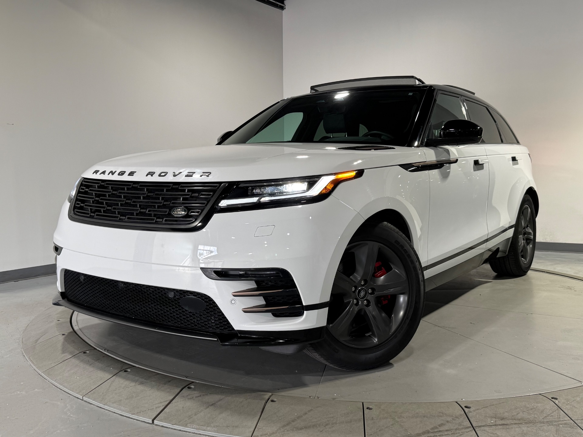 2024 Land Rover Range Rover Velar