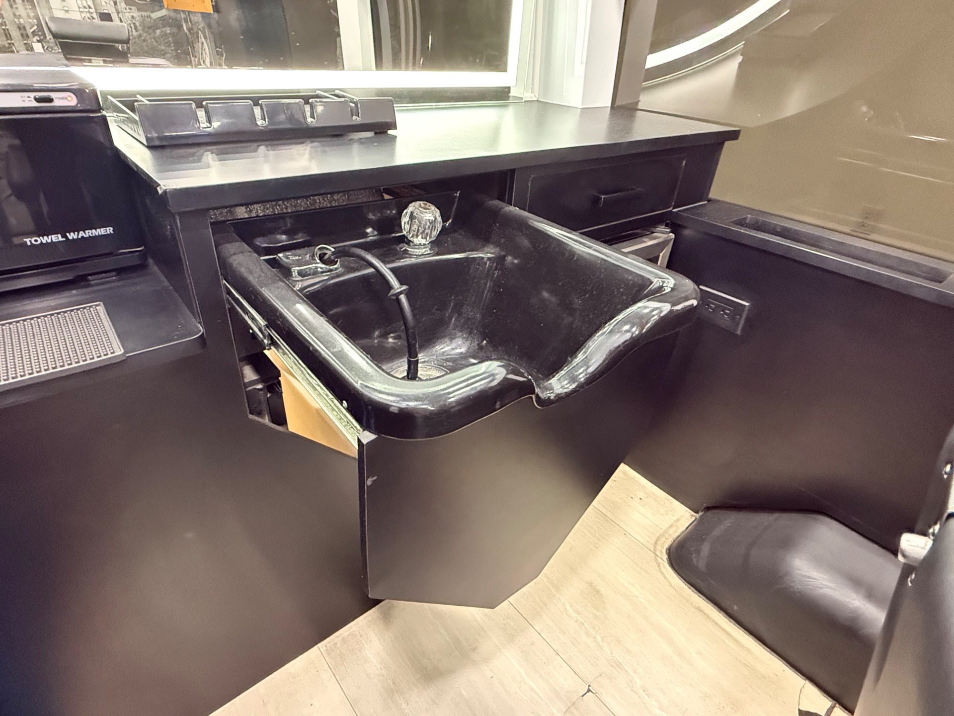 2020 Ford Transit Passenger Van XL - Photo 38