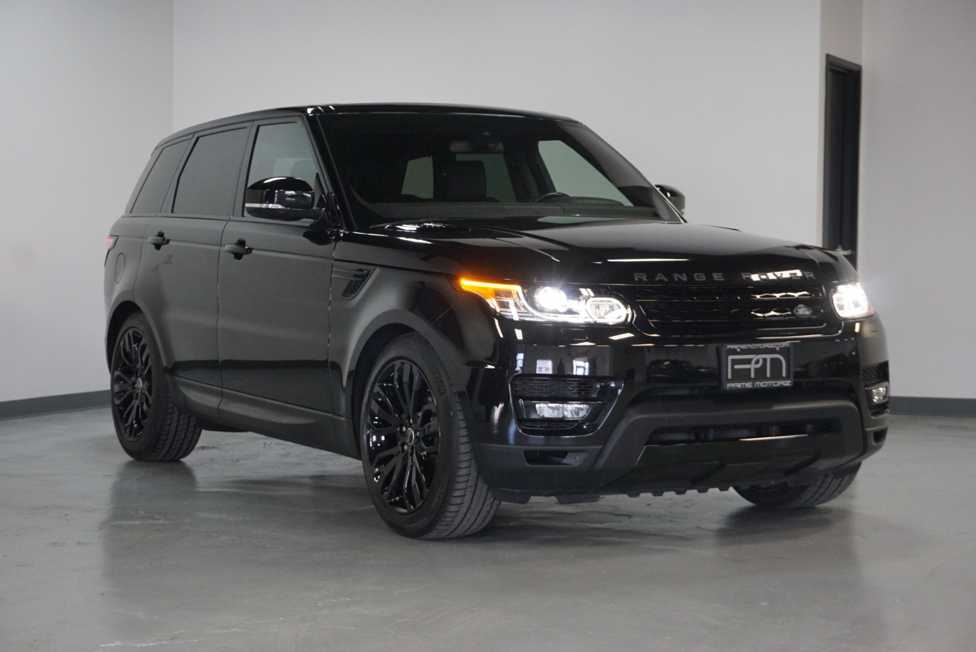 Xe Range Rover Sport Hse  - Well, The Updated My17 Range Rover Sport, Anyway.