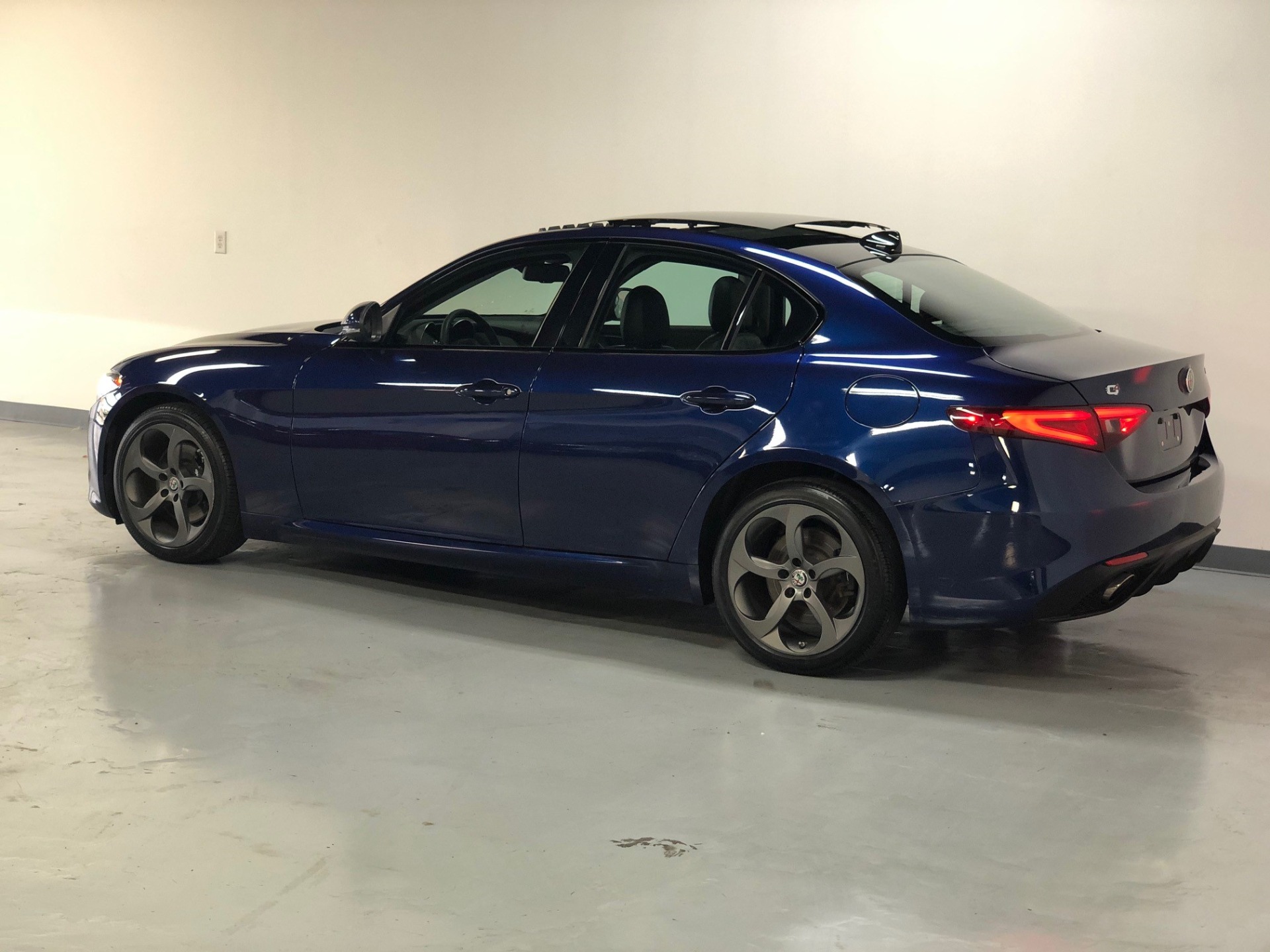 Used 2017 Montecarlo Blue Metallic Alfa Romeo Giulia S Q4 AWD SPORT For ...