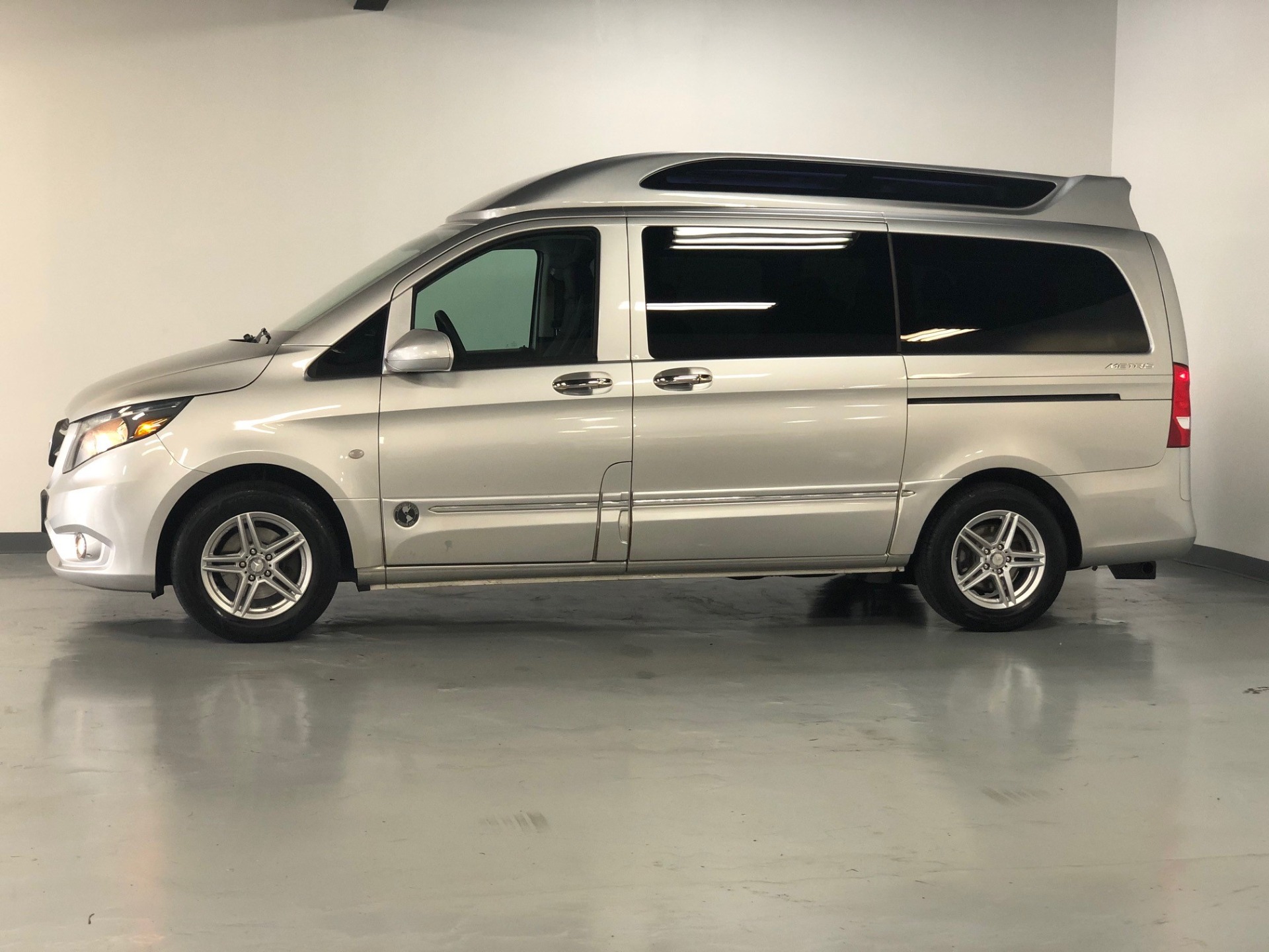 2016 mercedes metris for sale